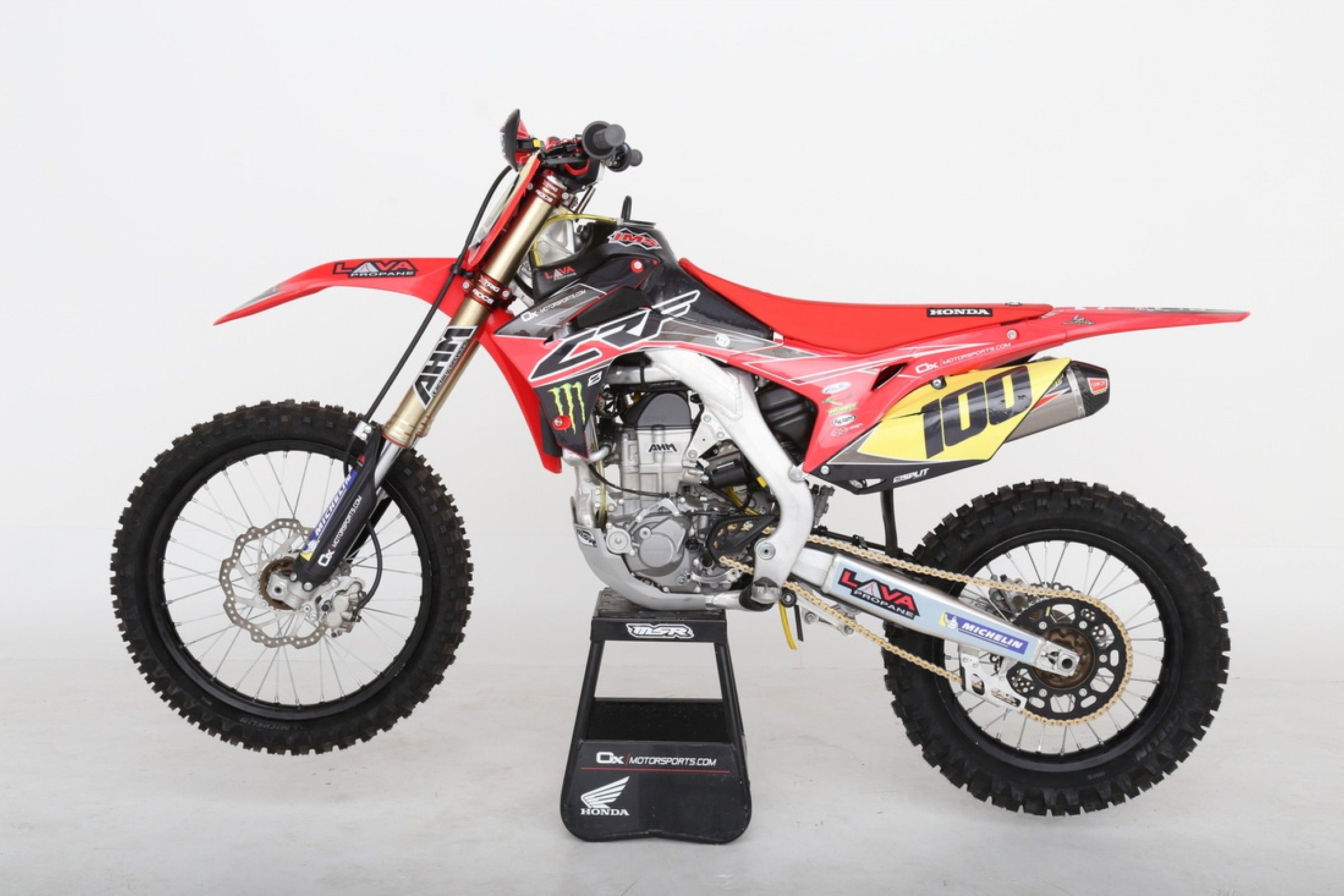 Privateer Profile: Zach Bell