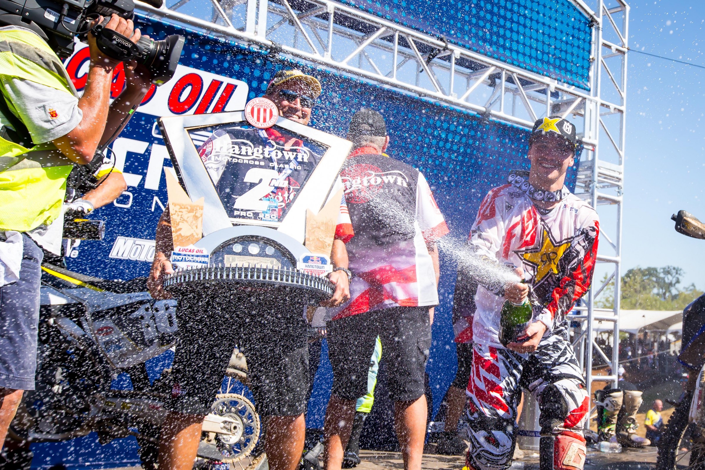 First victory champagne of the summer!