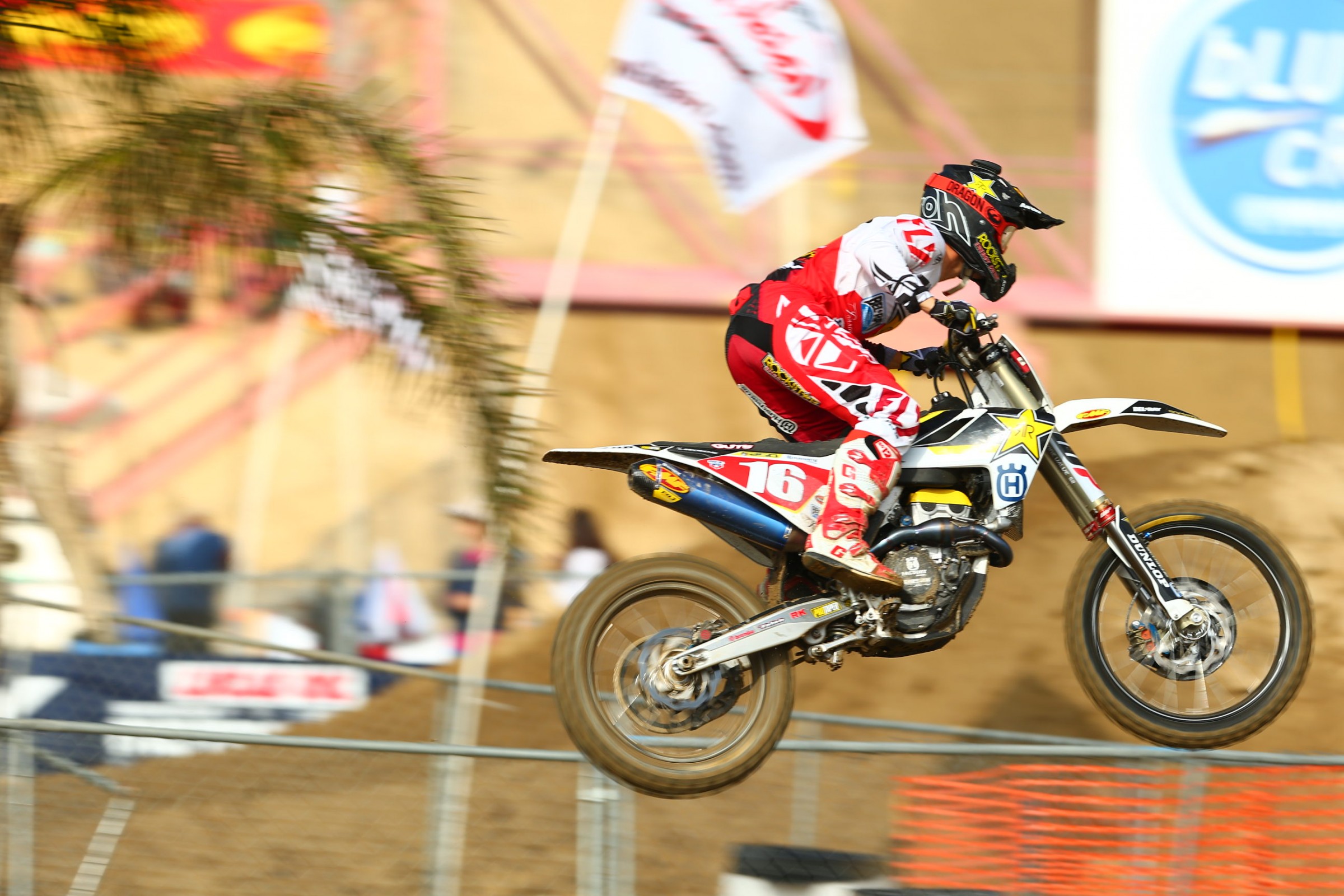 Zach Osborne has a fourteen-point lead over second coming into Glen Helen.