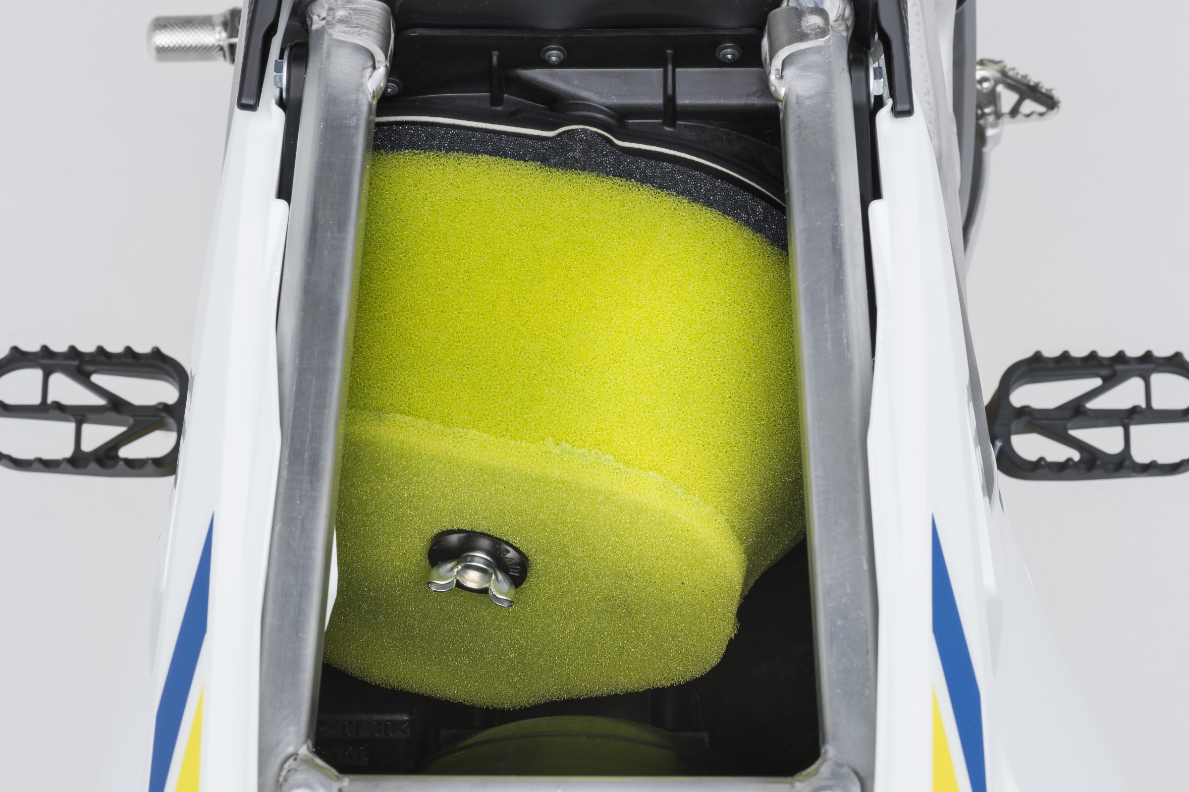 L8_RM-Z450_Detail_314