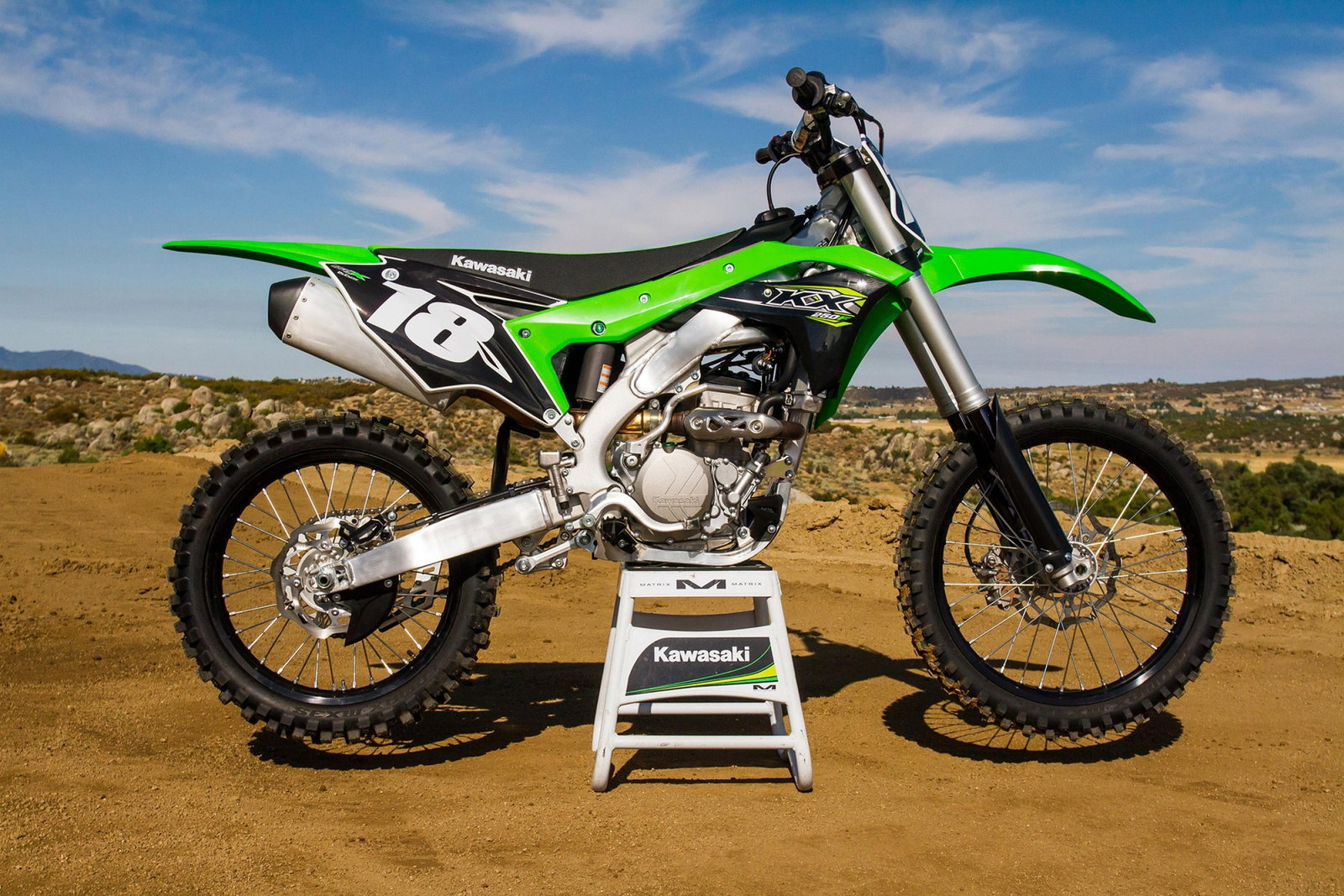 Racer X Films: 2018 Kawasaki KX250F Intro - Racer X