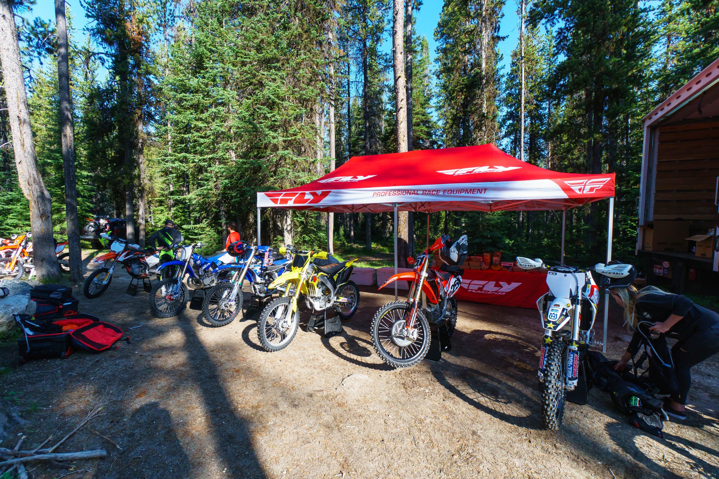 FLYJune17-Cudby-0015