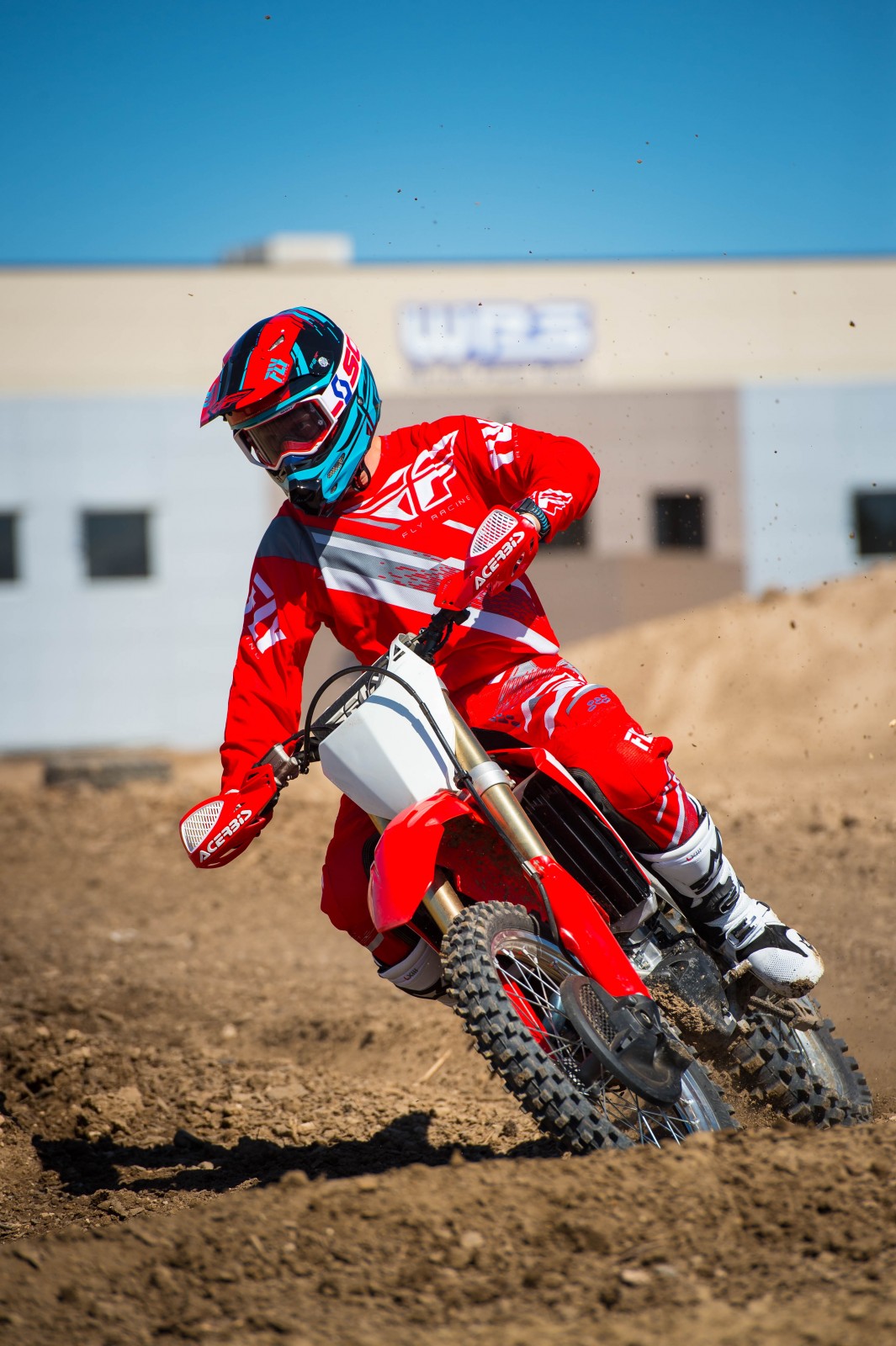 FLYJune17-Cudby-0067