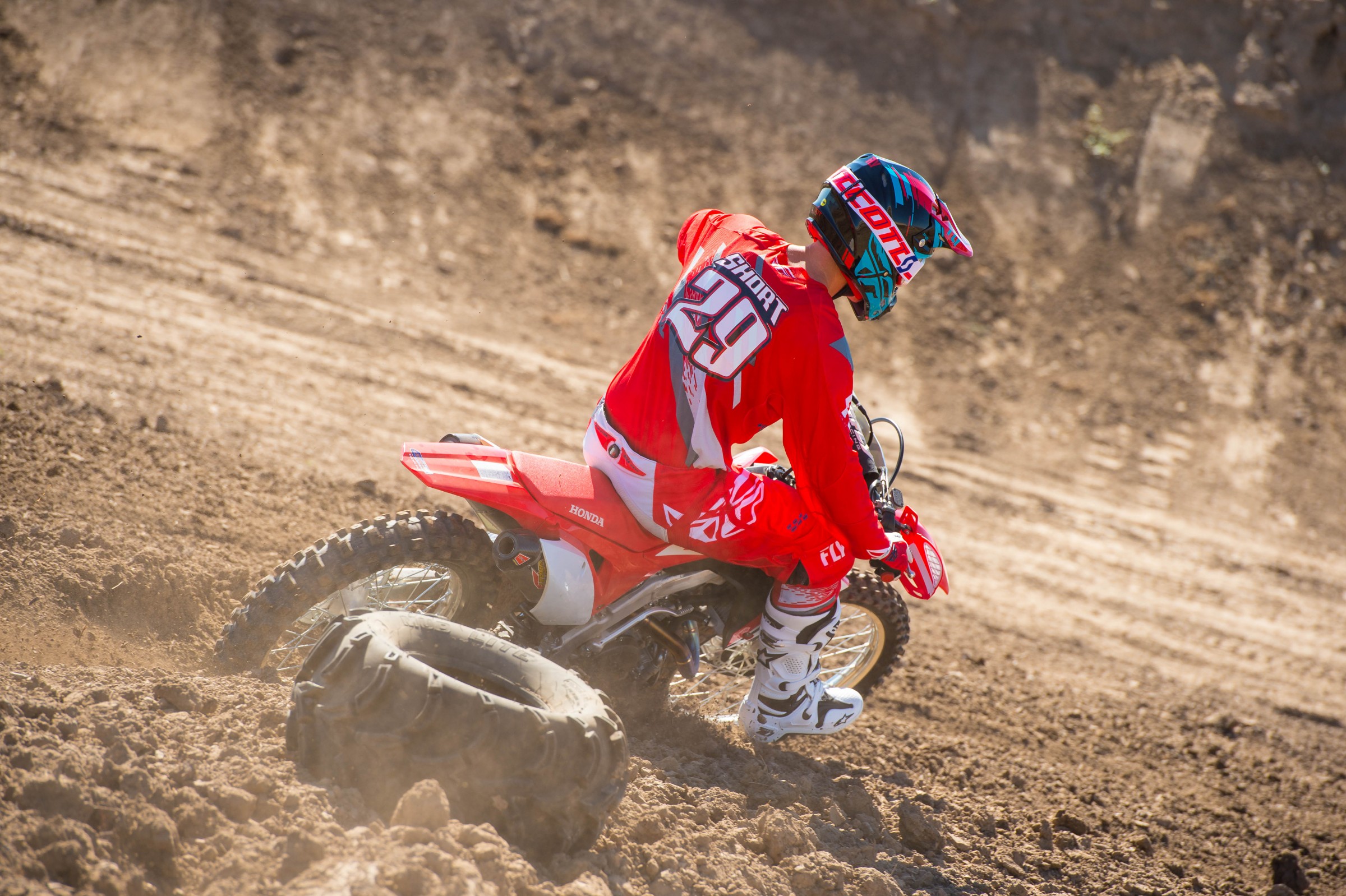 FLYJune17-Cudby-0064