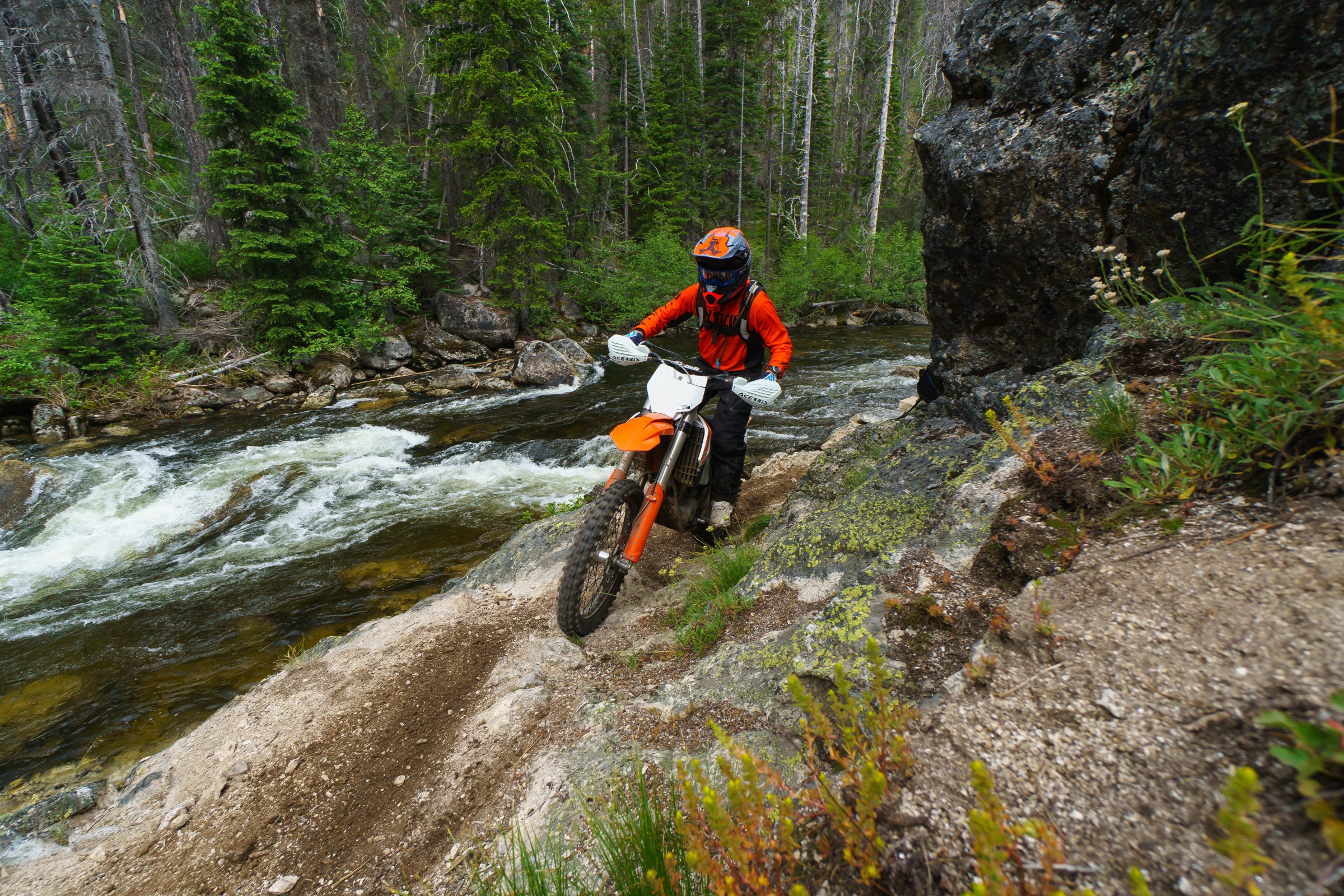 FLYJune17-Cudby-0032