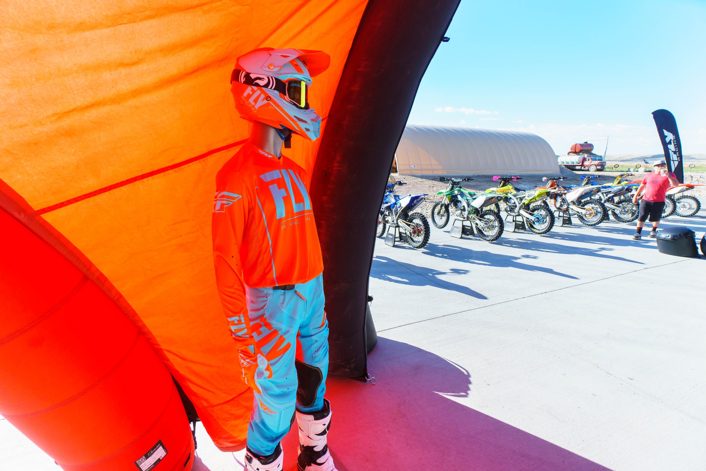 FLYJune17-Cudby-0012