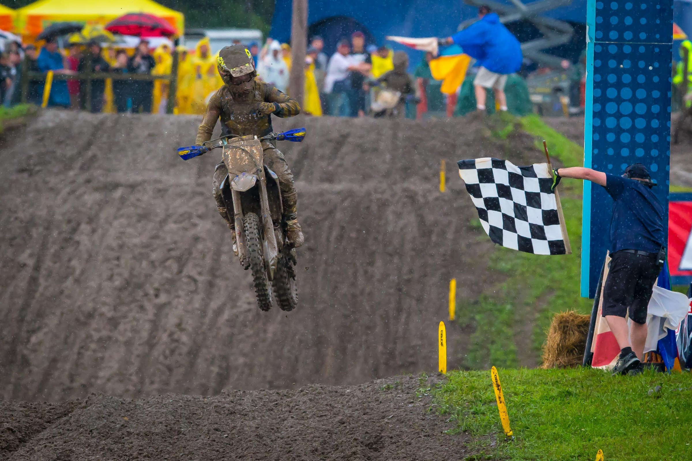 SATURDAY AT THE GLEN MOTOCROSS RACE REPORT: BIG TURNOUT, BIG HILLS & ONE  BIG CRASH - Motocross Action Magazine