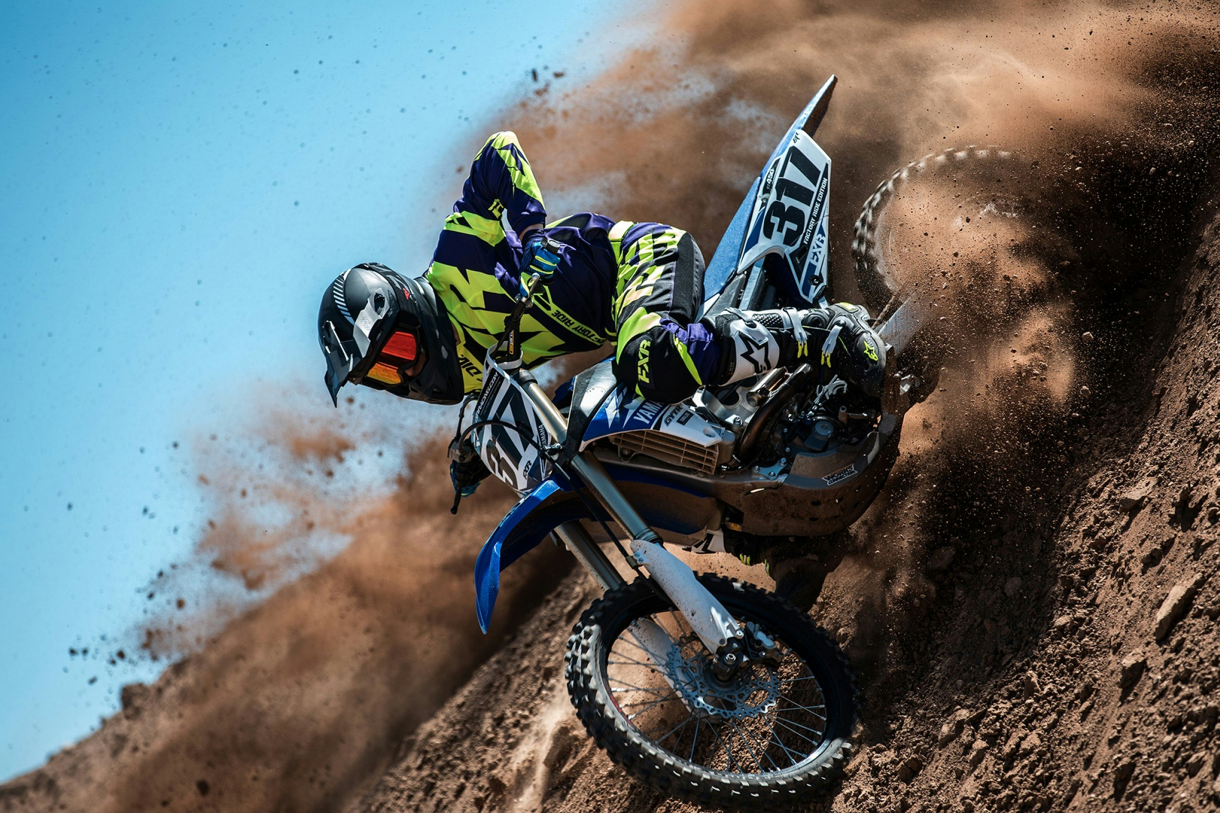 FXR Launches 2018 Gear Line