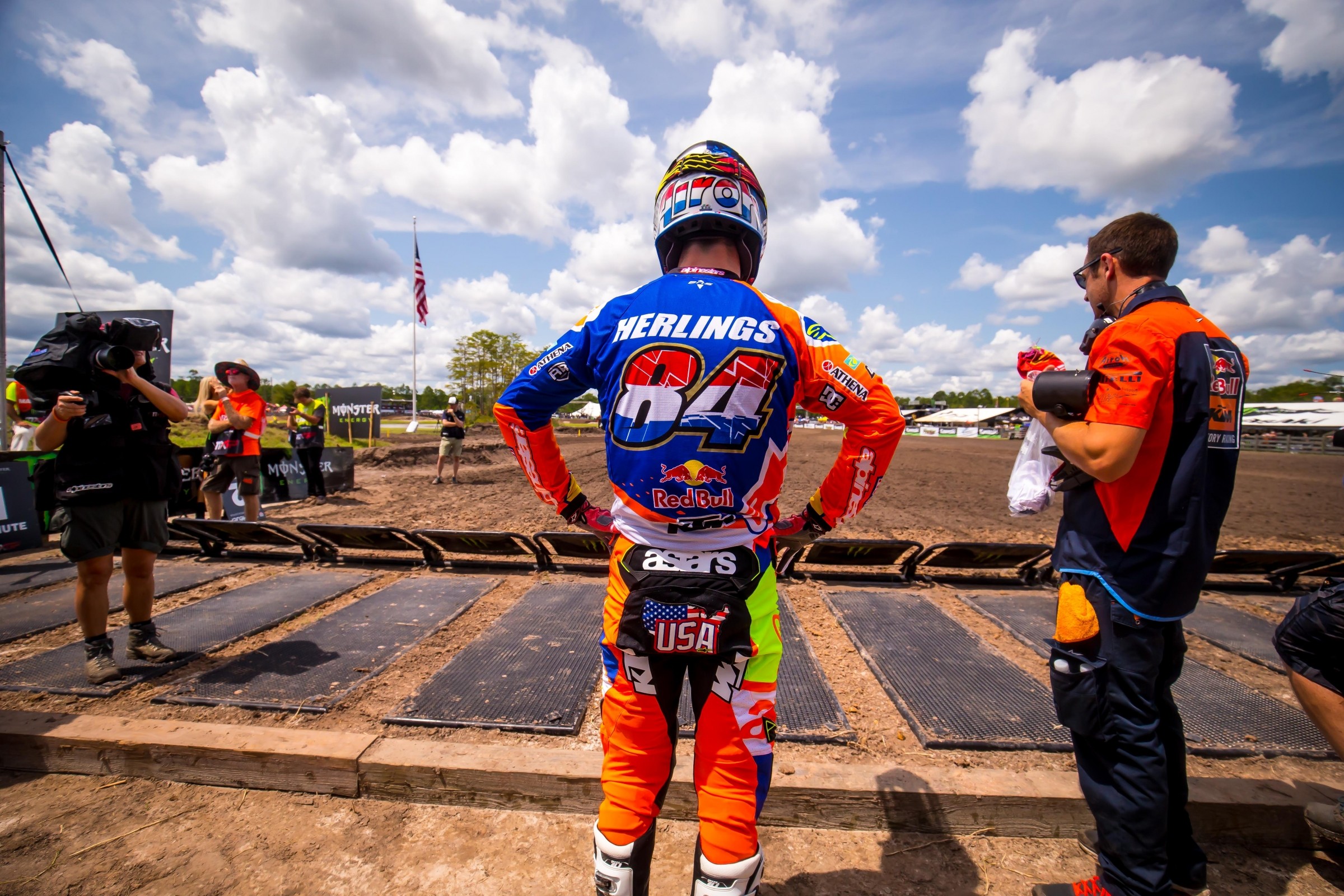 Race Day Feed MXGP of USA, Sunday Racer X