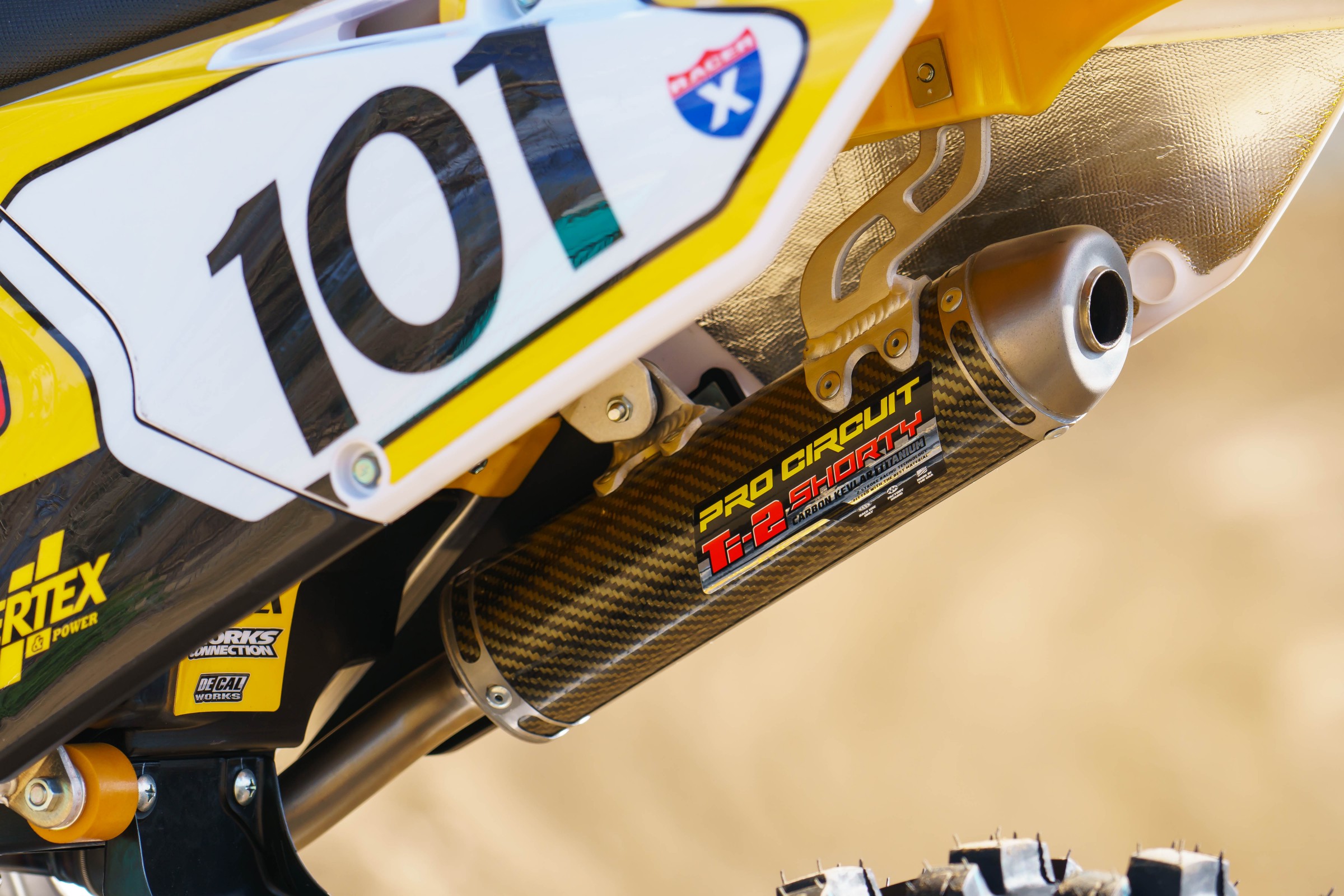 Racer X Films Garage Build 2017 Yamaha YZ250 Racer X