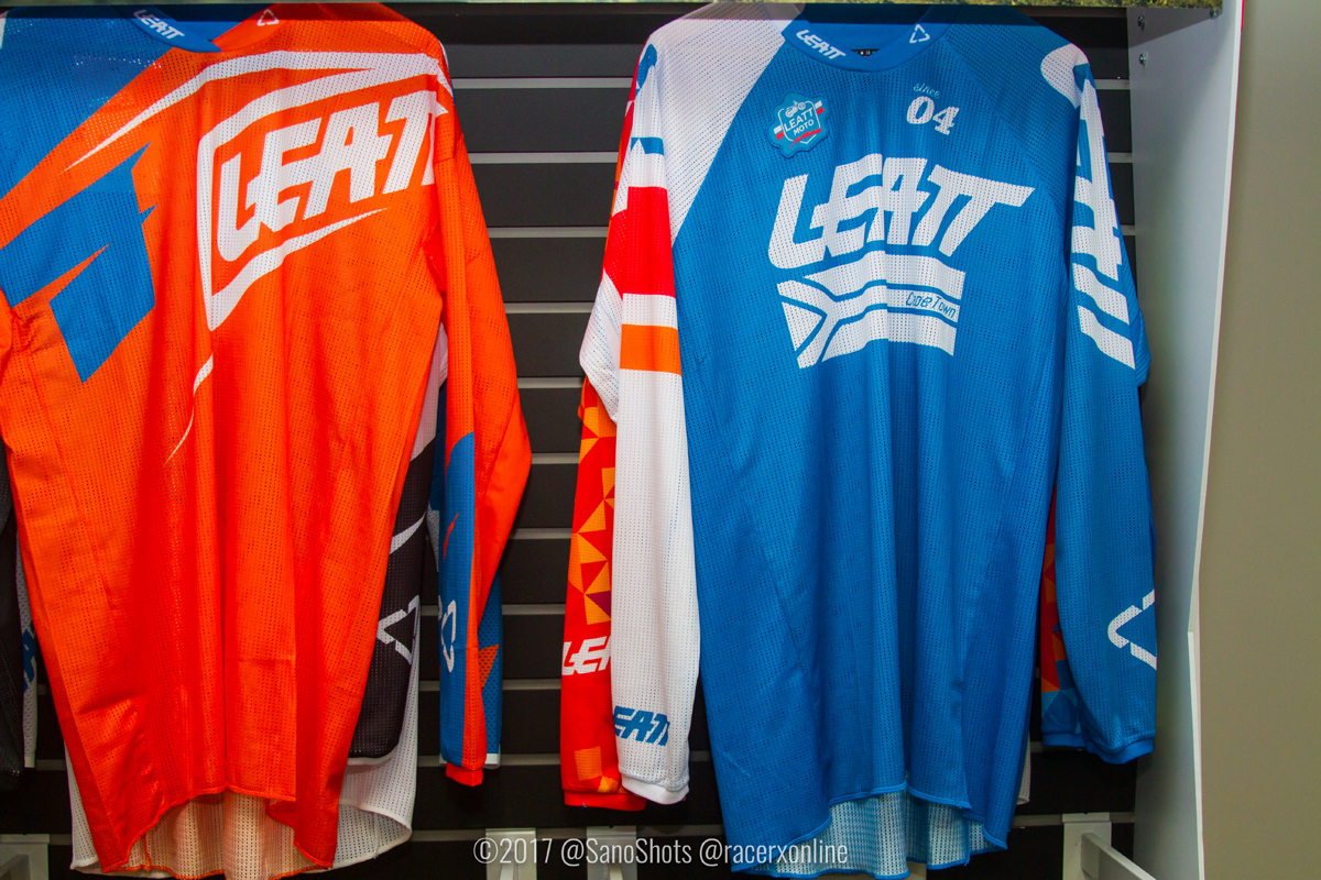 2017-09-29_kScott_Leatt_04_WM