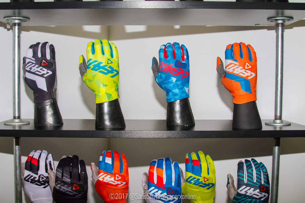 2017-09-29_kScott_Leatt_08_WM