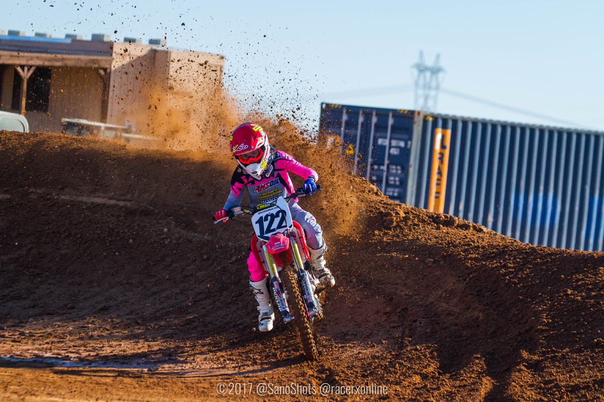 2017-09-25_kScott_Mumford-SX_06_WM