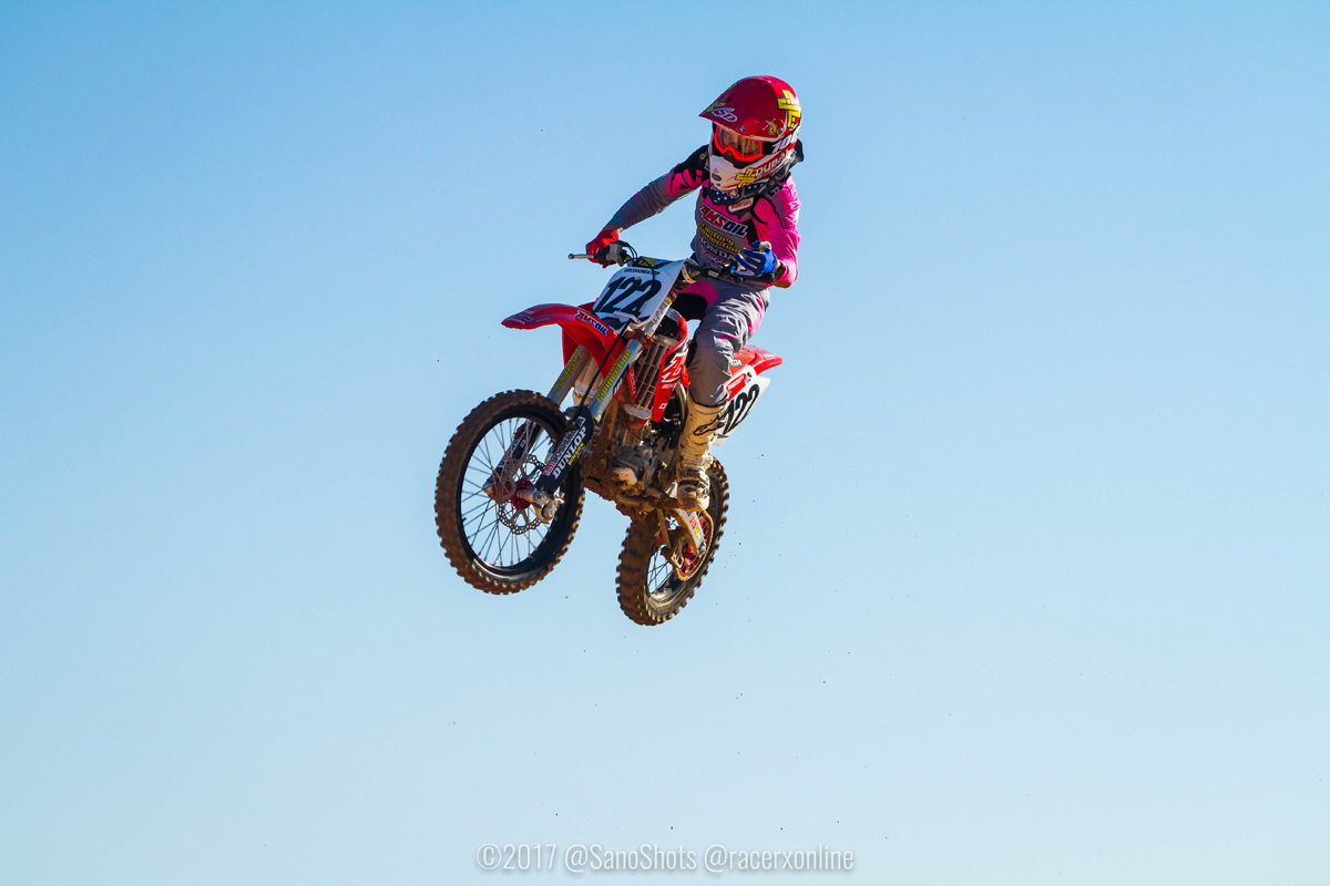 2017-09-25_kScott_Mumford-SX_14_WM