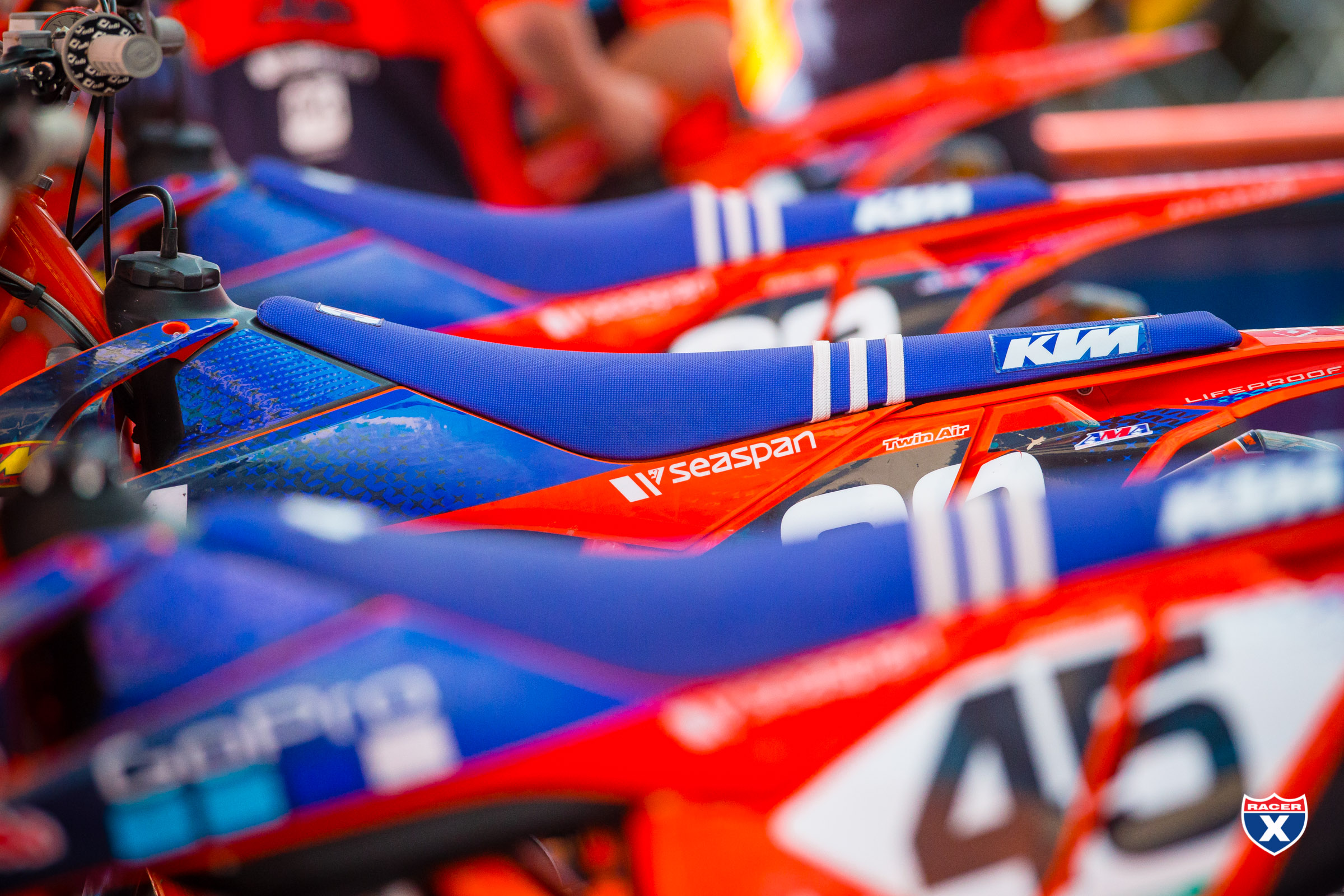 Pits_MX17_MEC_JK_1600