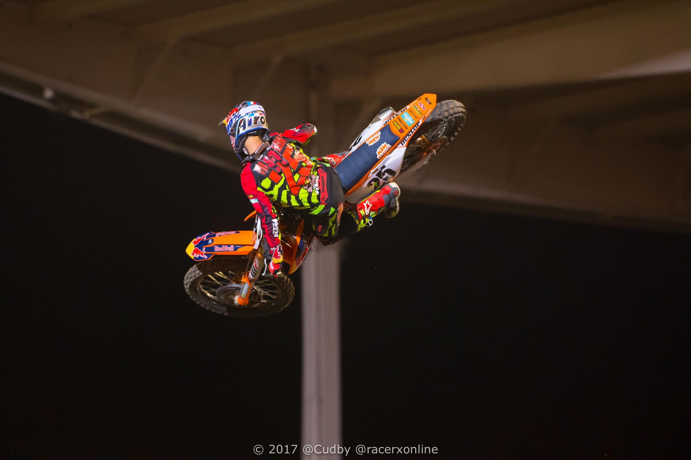 RBStraightRhythm17-Cudby-555