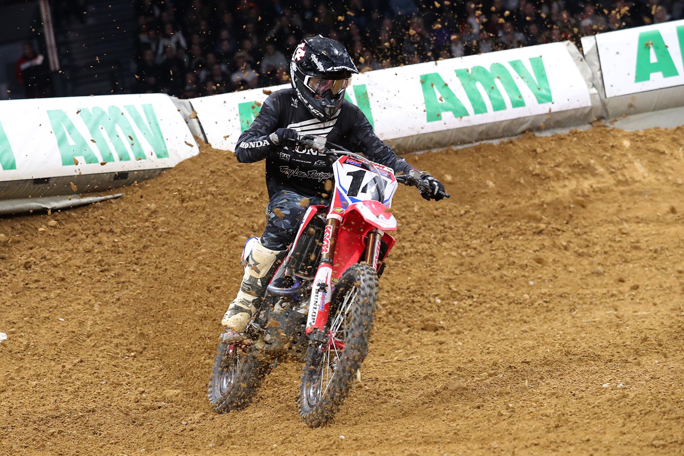 Open Mic: Cole Seely