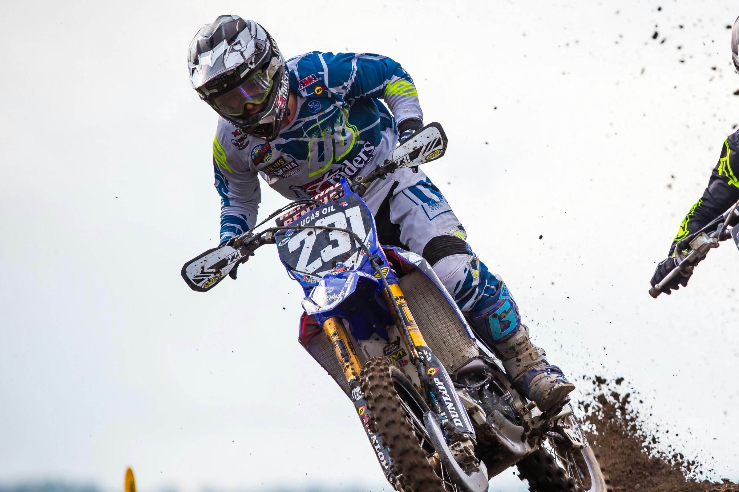 Traders Racing Rookie Injured in Practice Crash