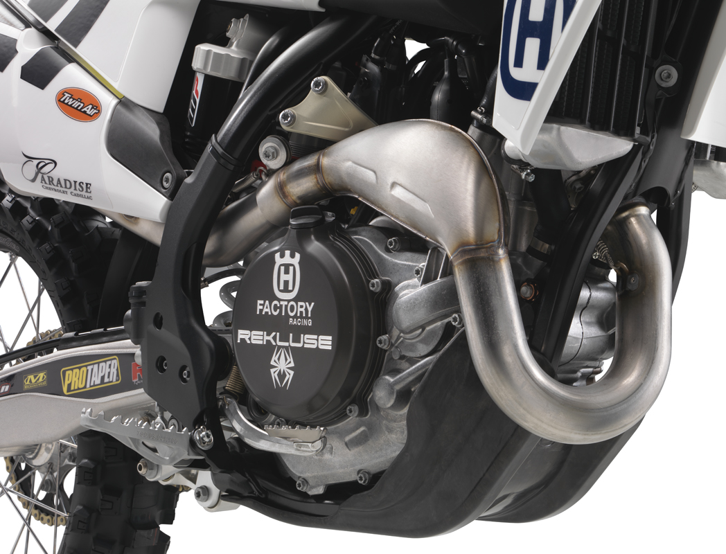 39479_HQV_FC450_Exhaust_MY18