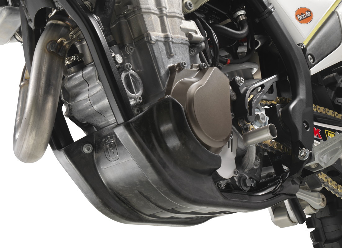 39483_HQV_FC450_Rockstar_Edition_Skid_Plate_MY18