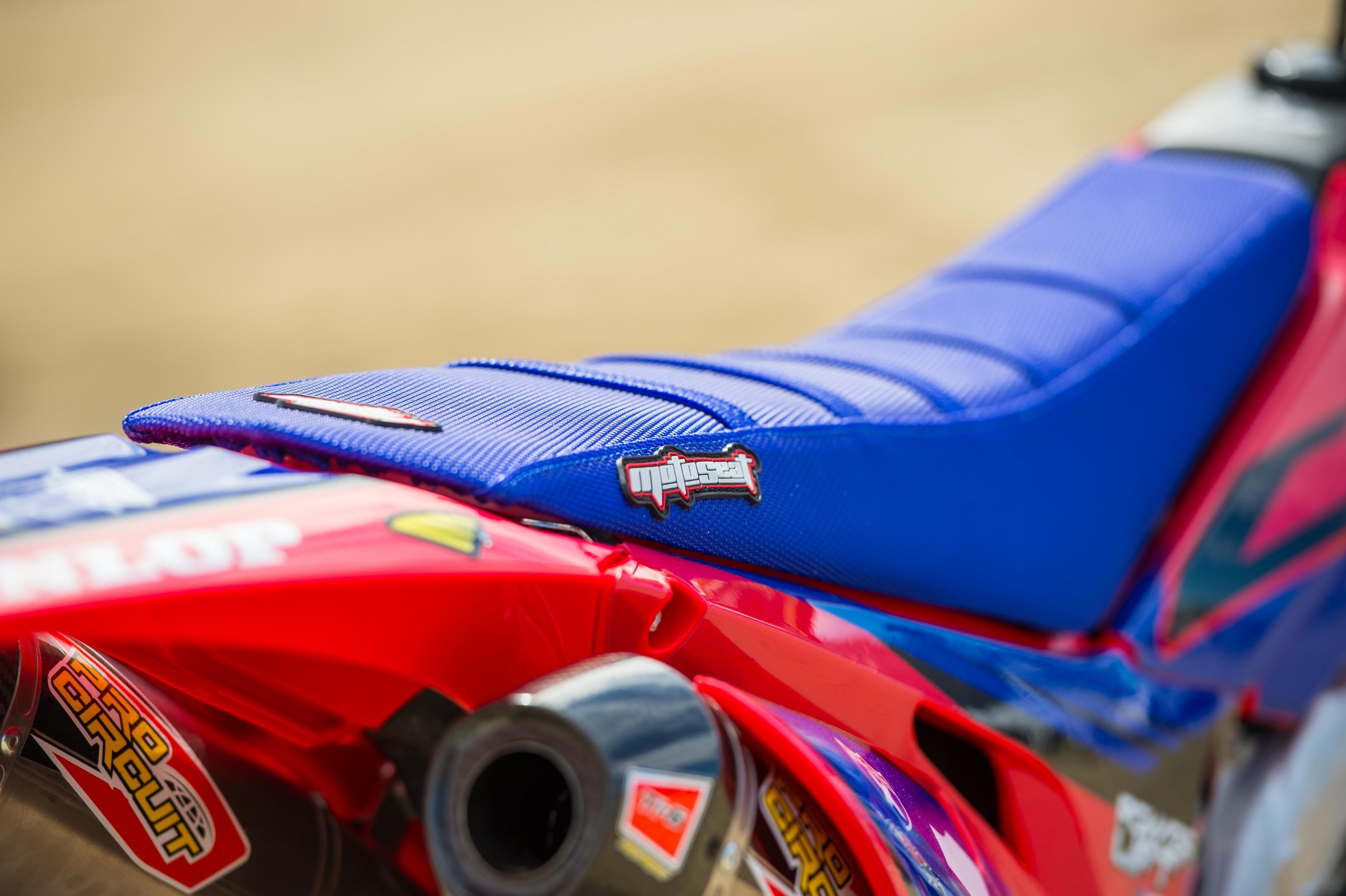 Garage18CRF450-Cudby-007