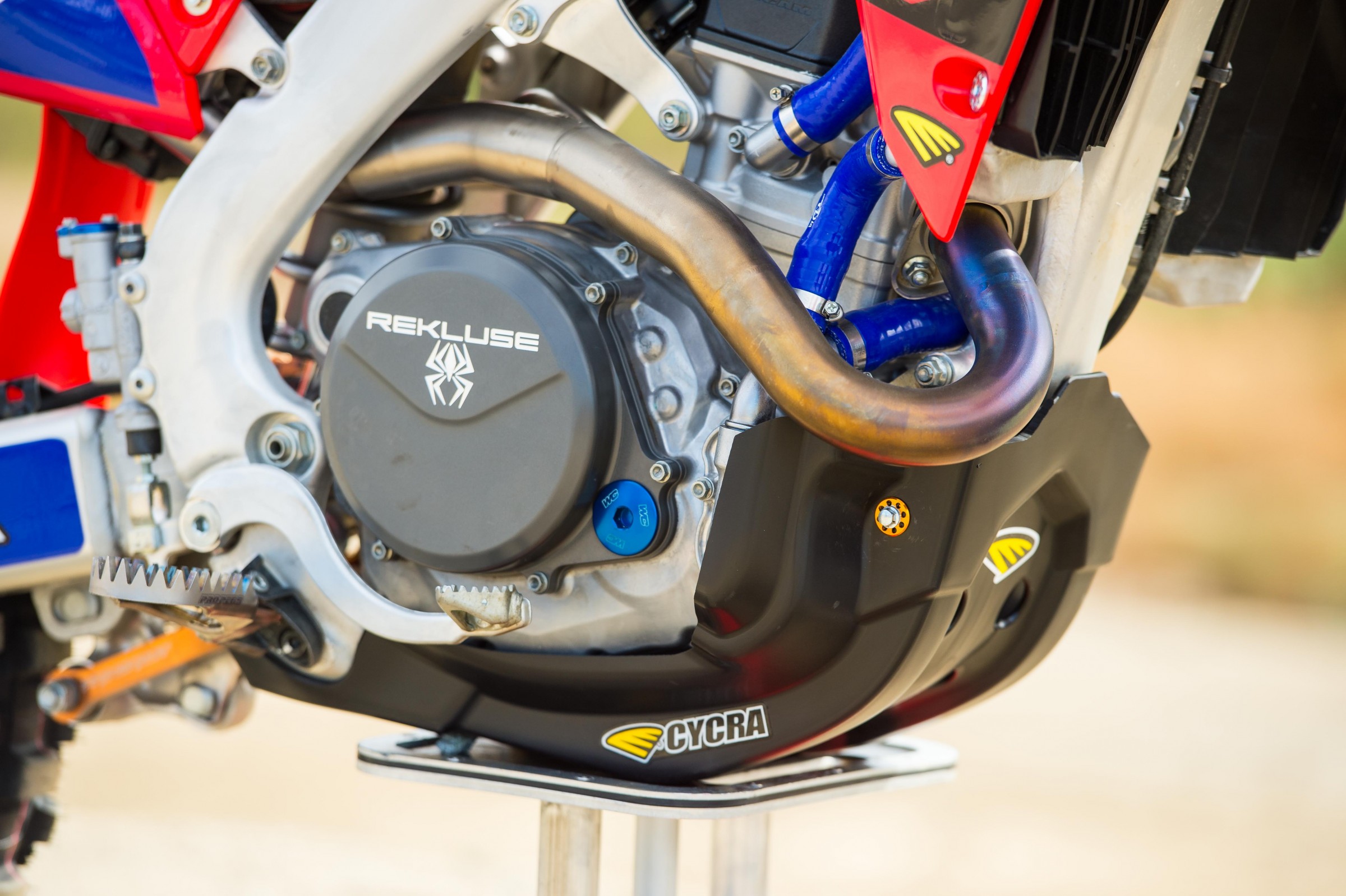 Garage18CRF450-Cudby-003