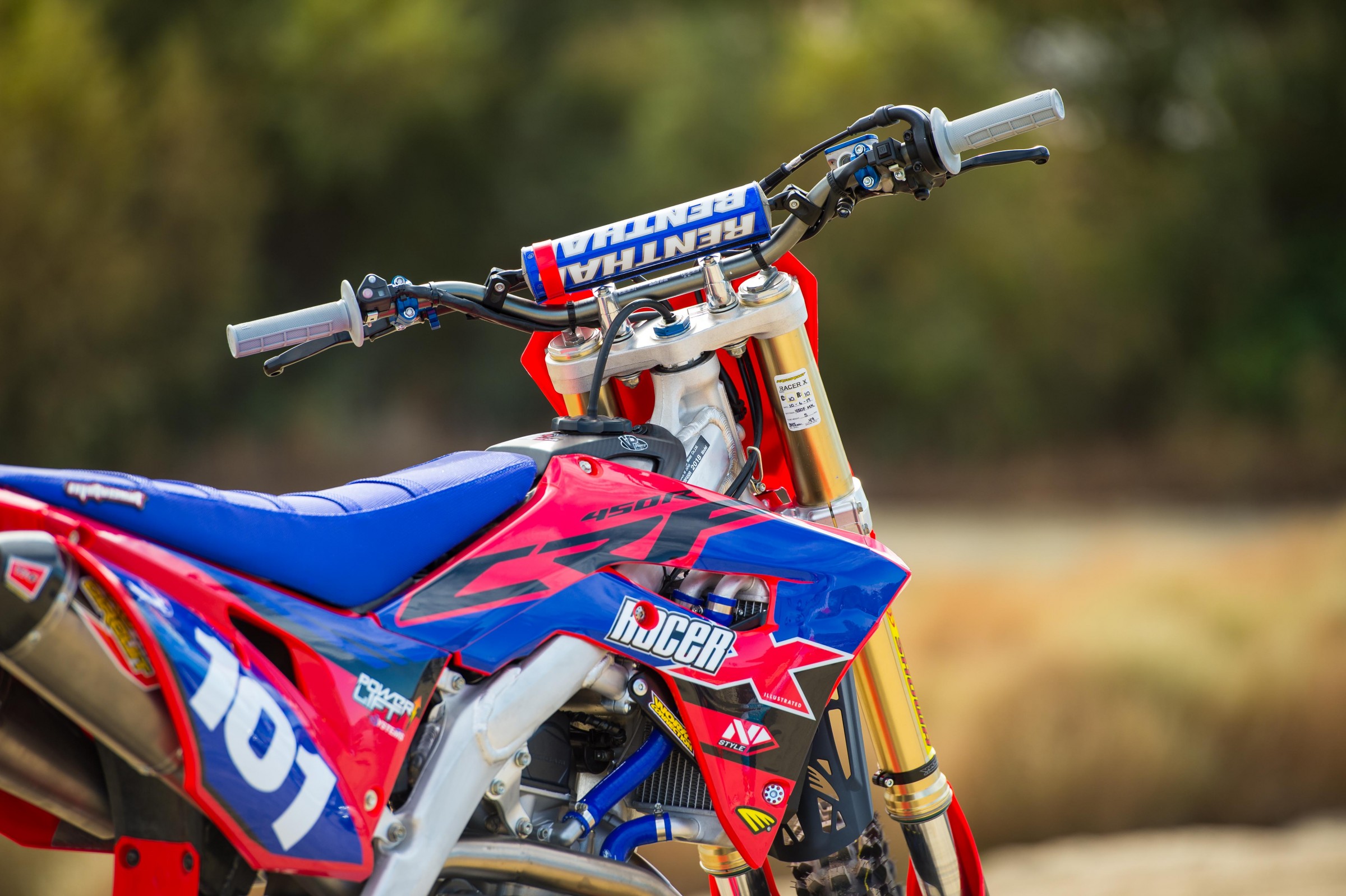 Garage18CRF450-Cudby-008