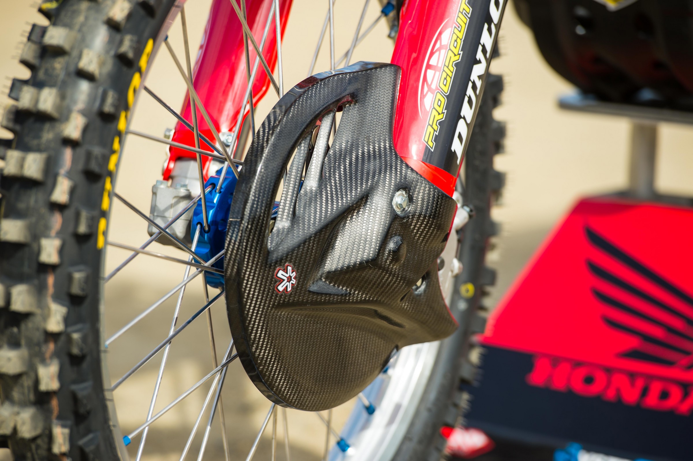 Garage18CRF450-Cudby-011