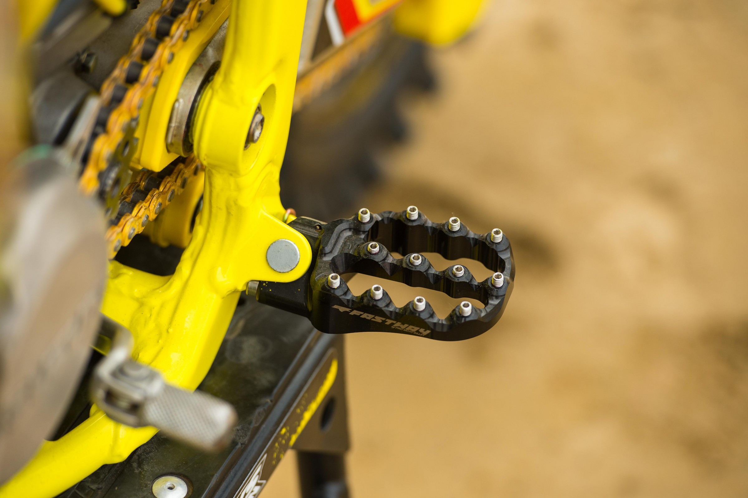 RM125GarageBuild-Cudby-008