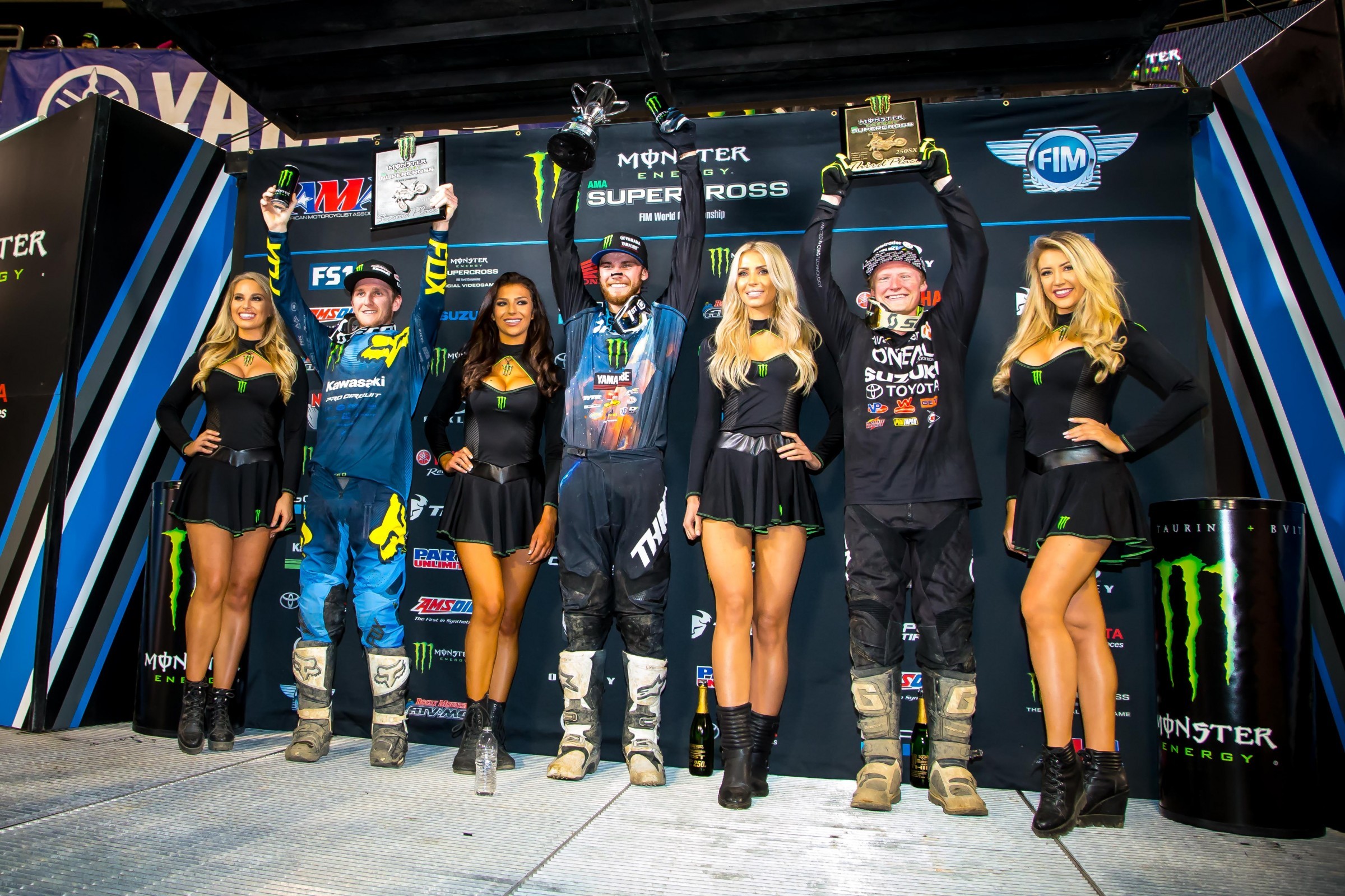 monster energy supercross girls outfits