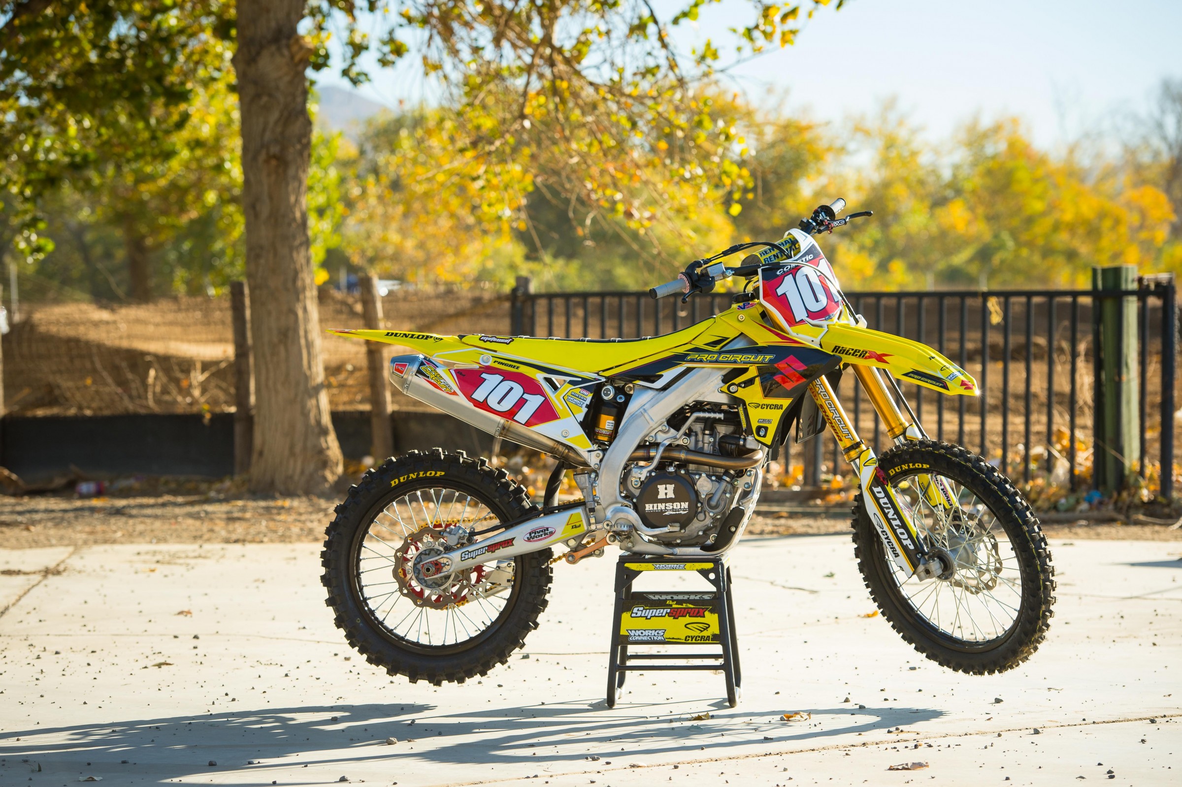 18SuzukiRMZ450Garage-Cudby-0002