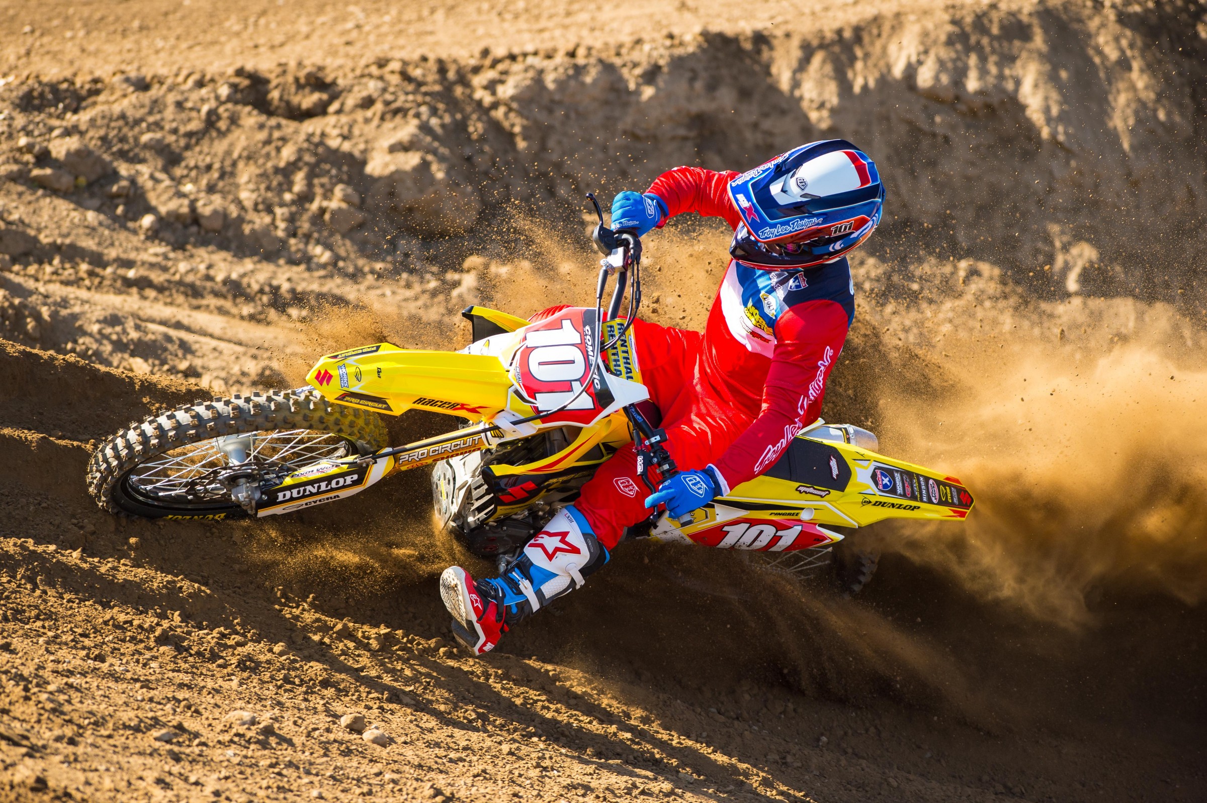 18SuzukiRMZ450Garage-Cudby-0020