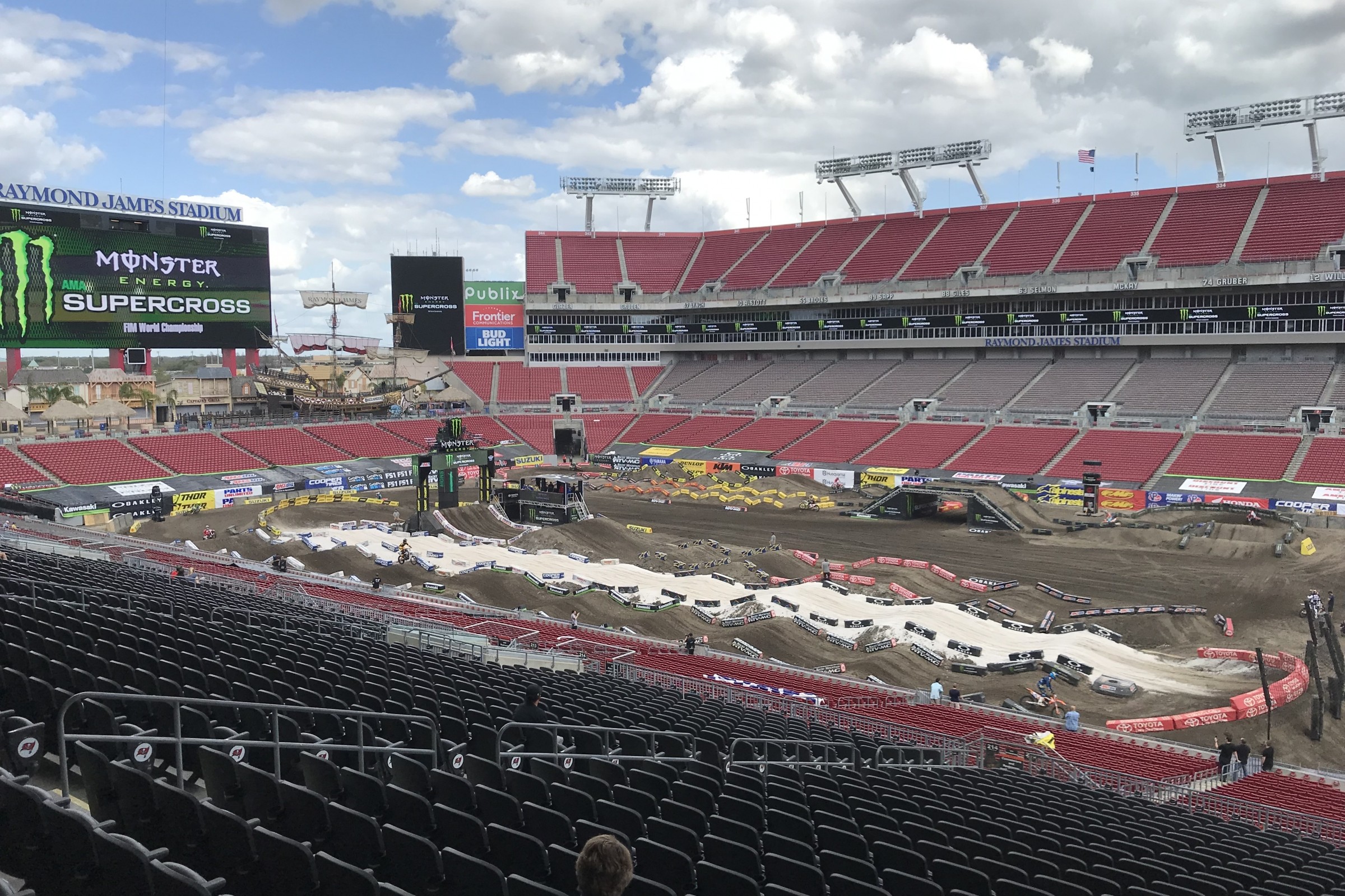 Race Day Feed: Tampa