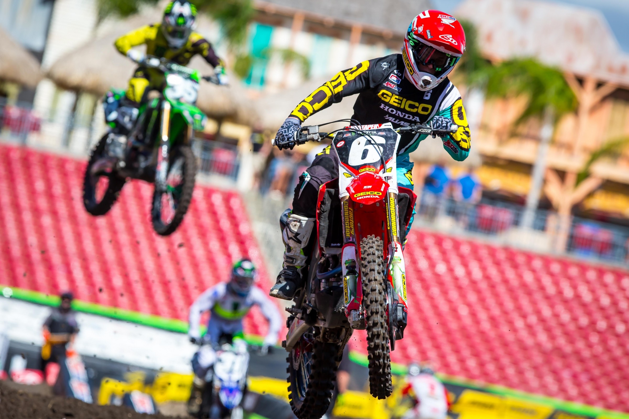 Watch: 2018 Atlanta Supercross Qualifying