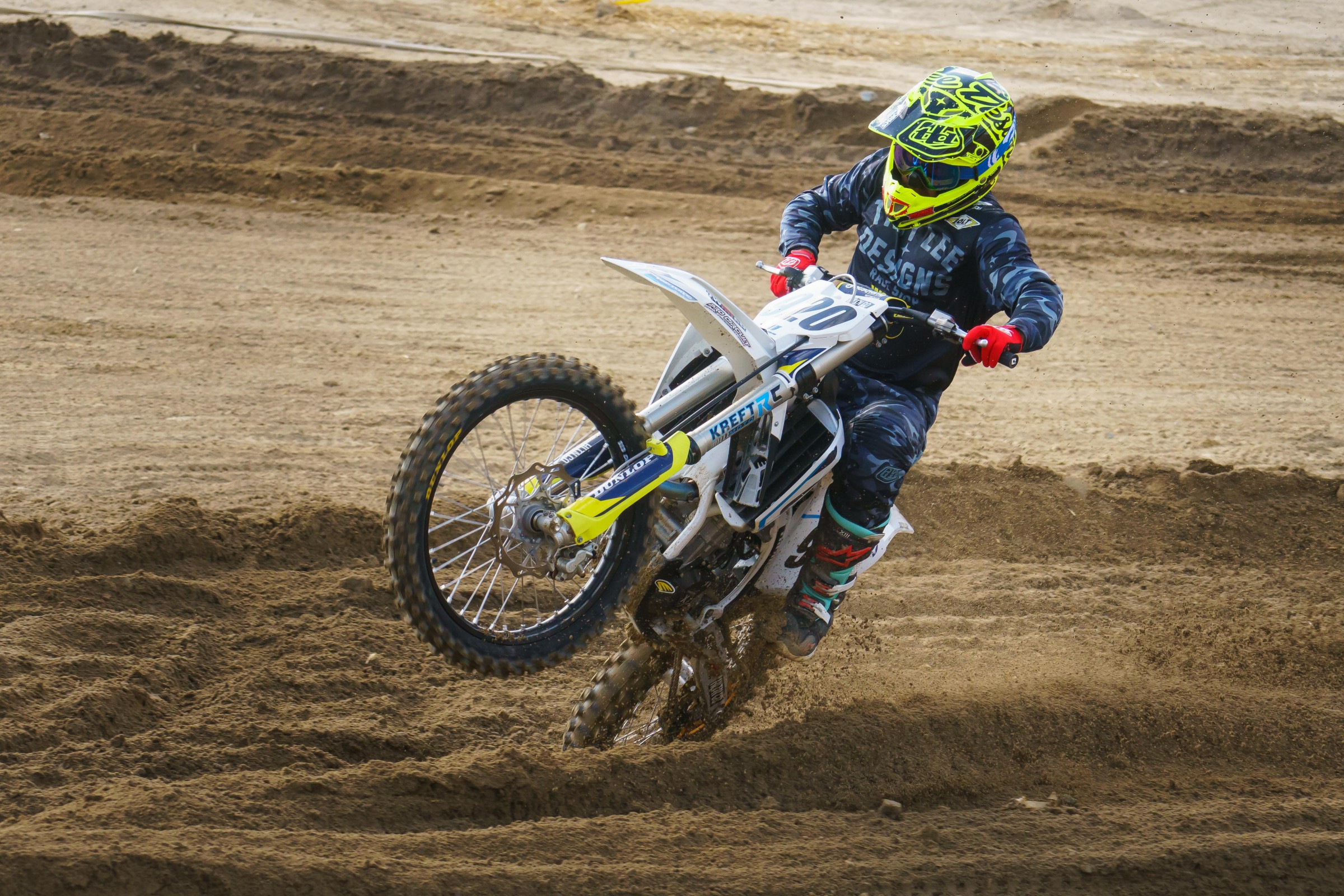 Husq450GarageBuild-Cudby-017