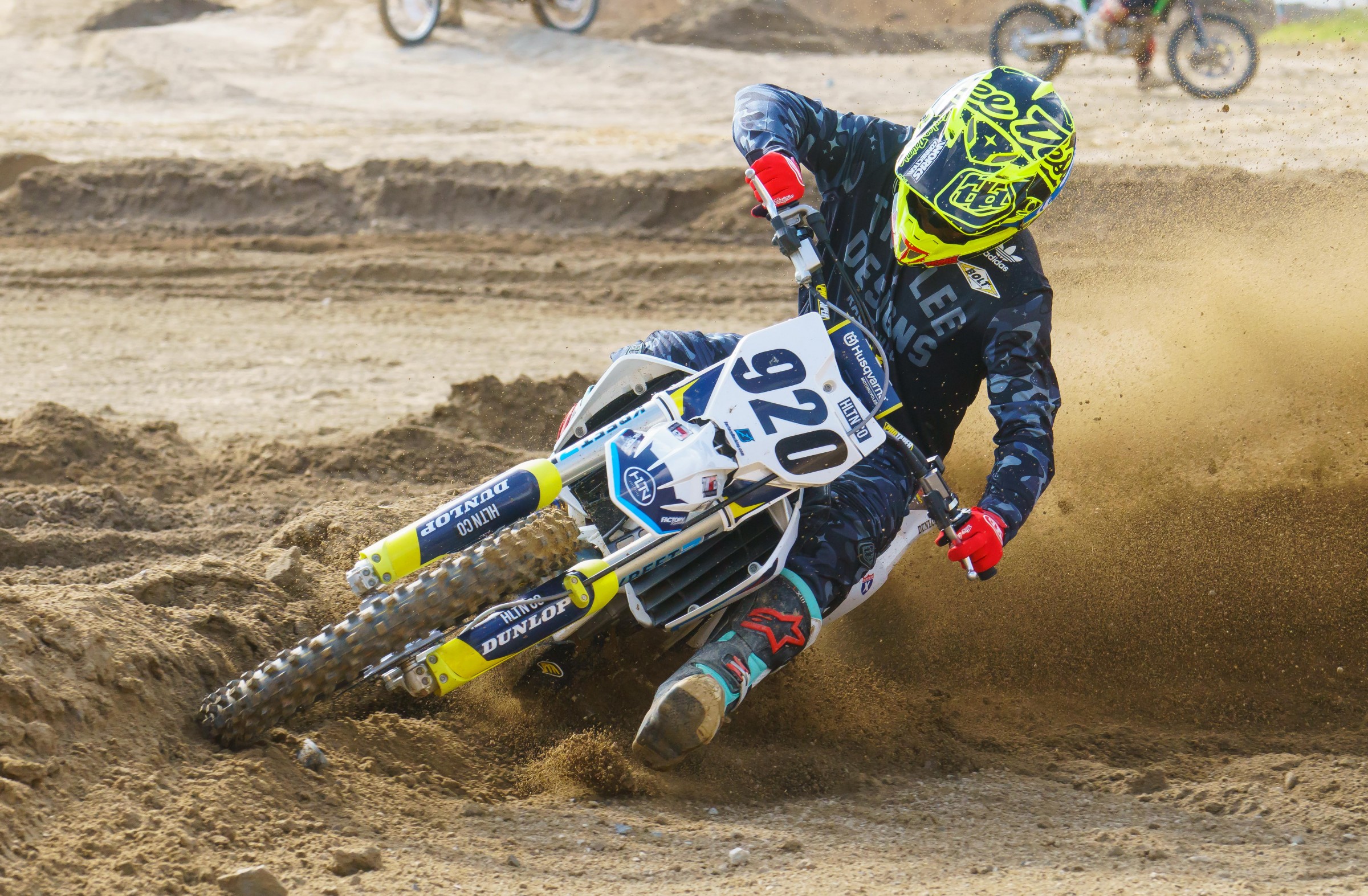 Husq450GarageBuild-Cudby-018