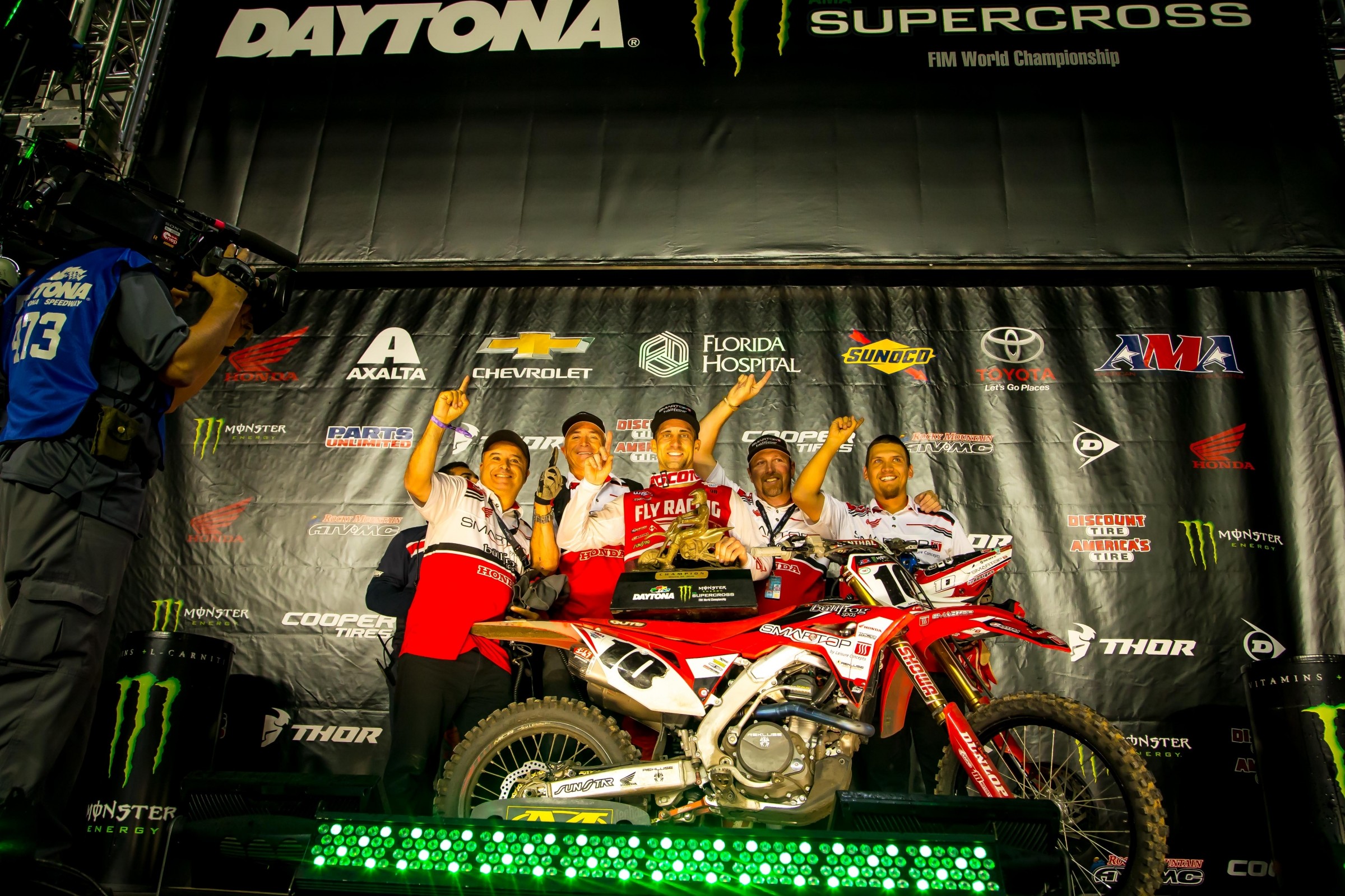 The Weege Show: Daytona Supercross