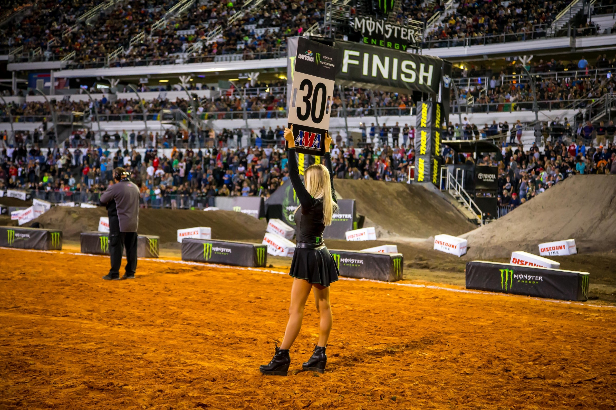 Sign of the (Lap) Times: Daytona