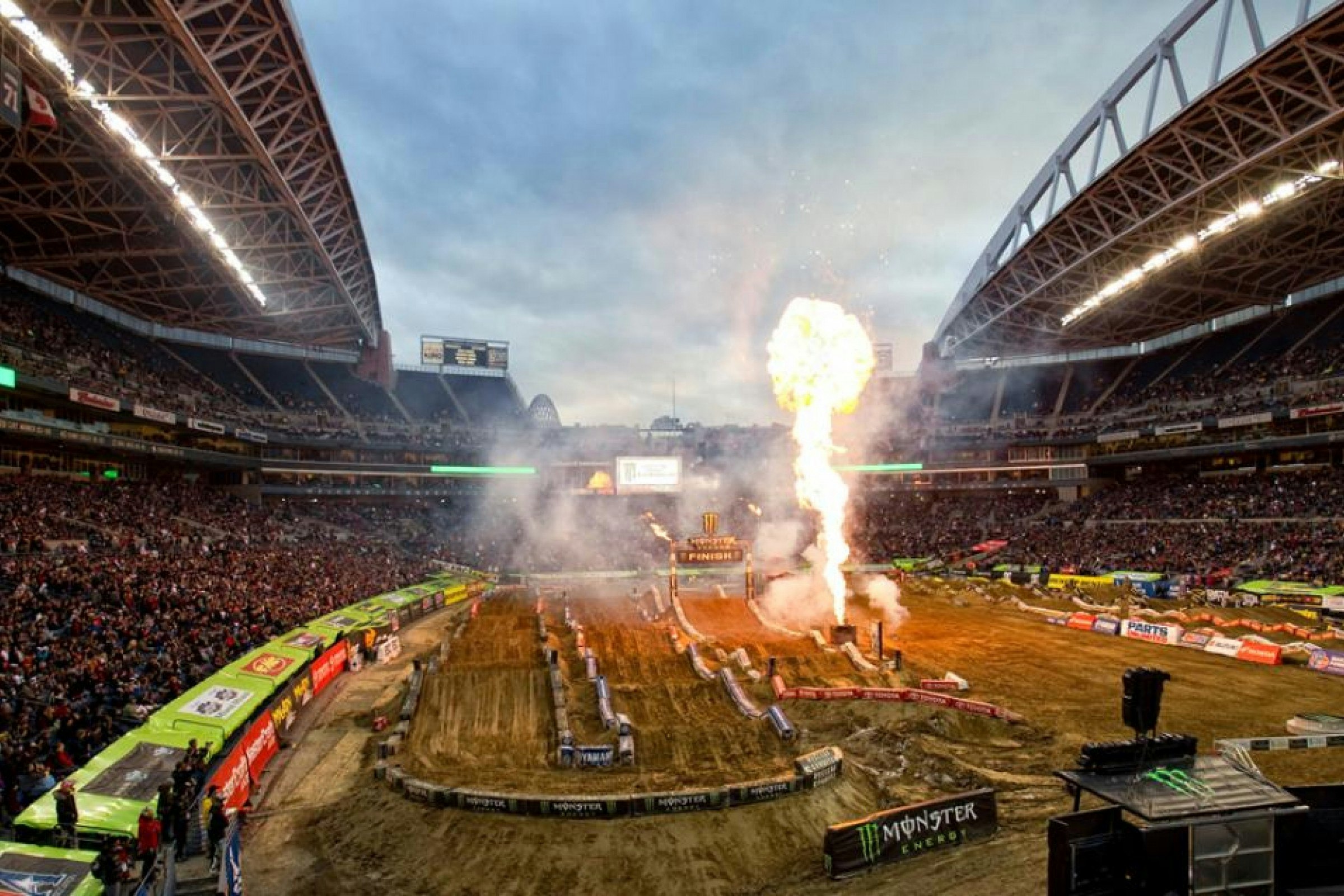 Weather Forces Qualifying Schedule Change For Seattle