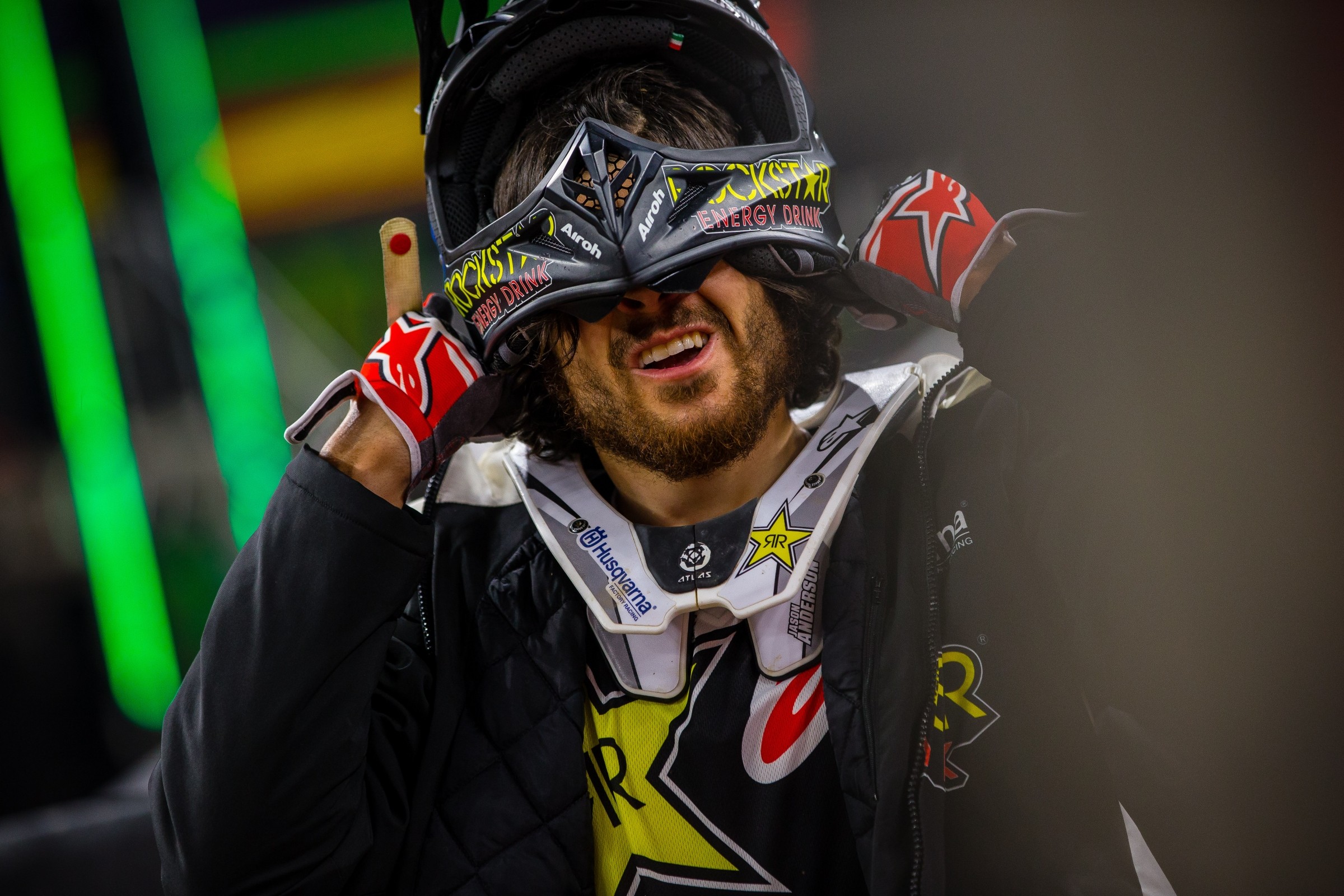 Awkward Faces at the Races