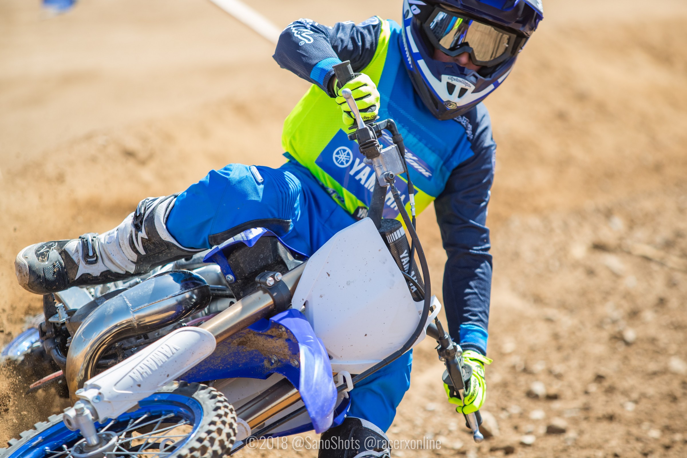2018-04-16_Sano_YZ65-Intro_74_WM