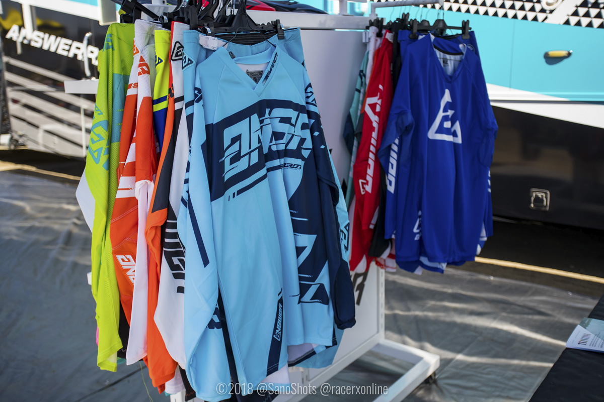 2018-05-10_Sano_Answer-Pala_02_WM