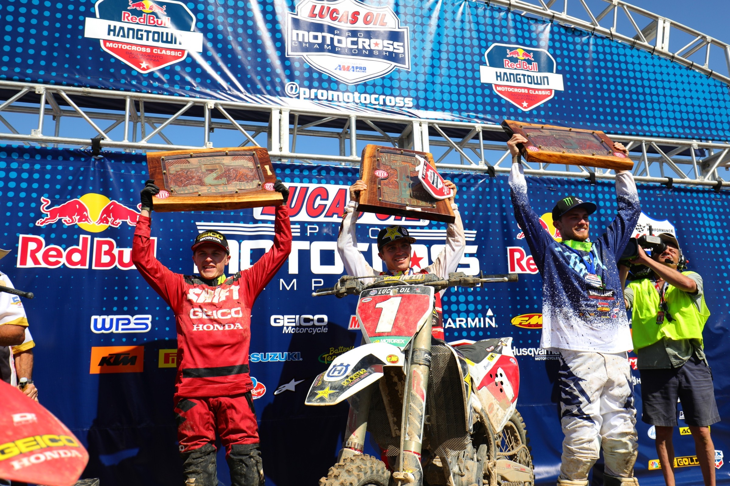 Open Mic: Osborne, Martin, Plessinger