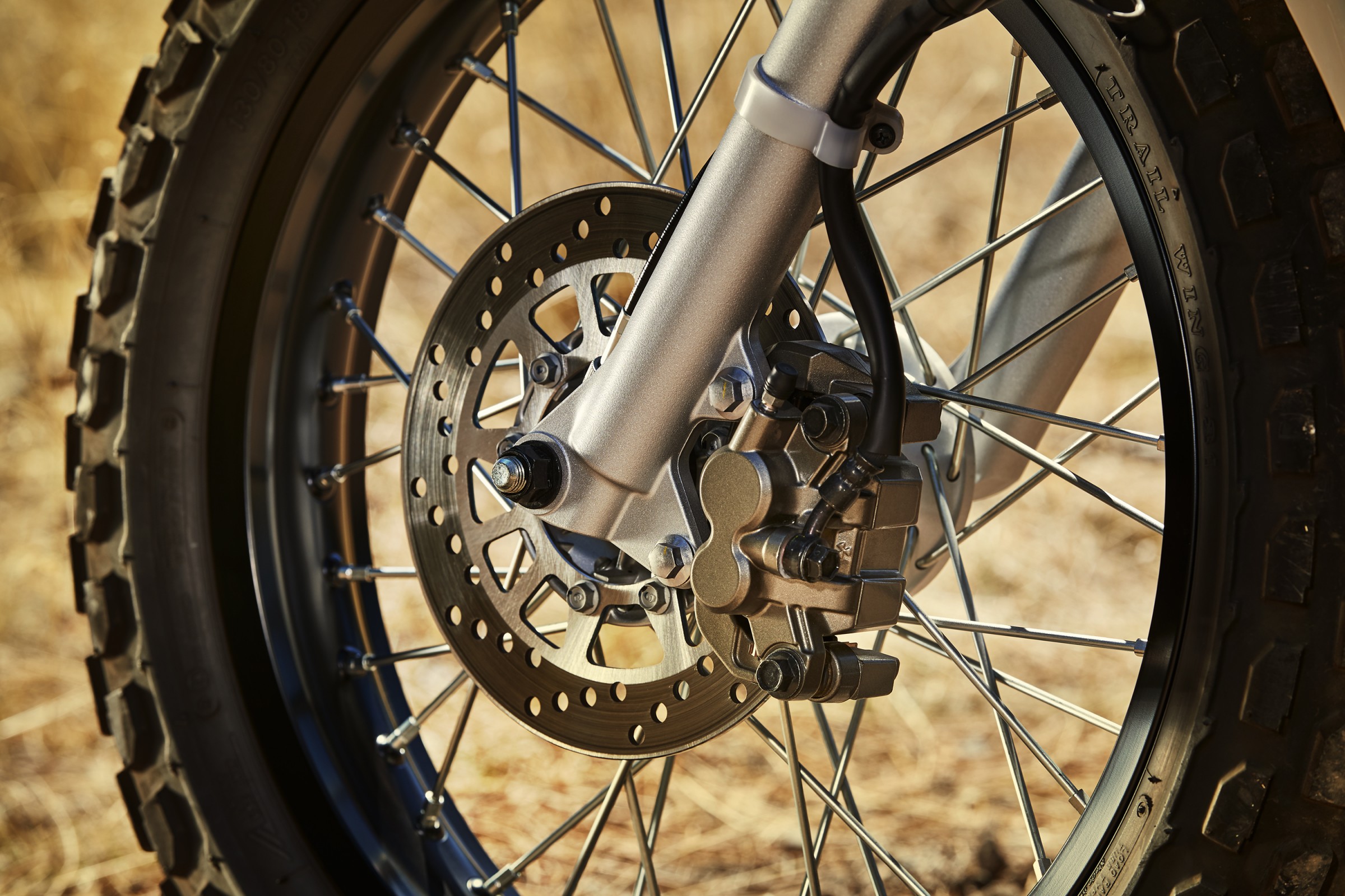 19_TW200_SandyBeige_D05