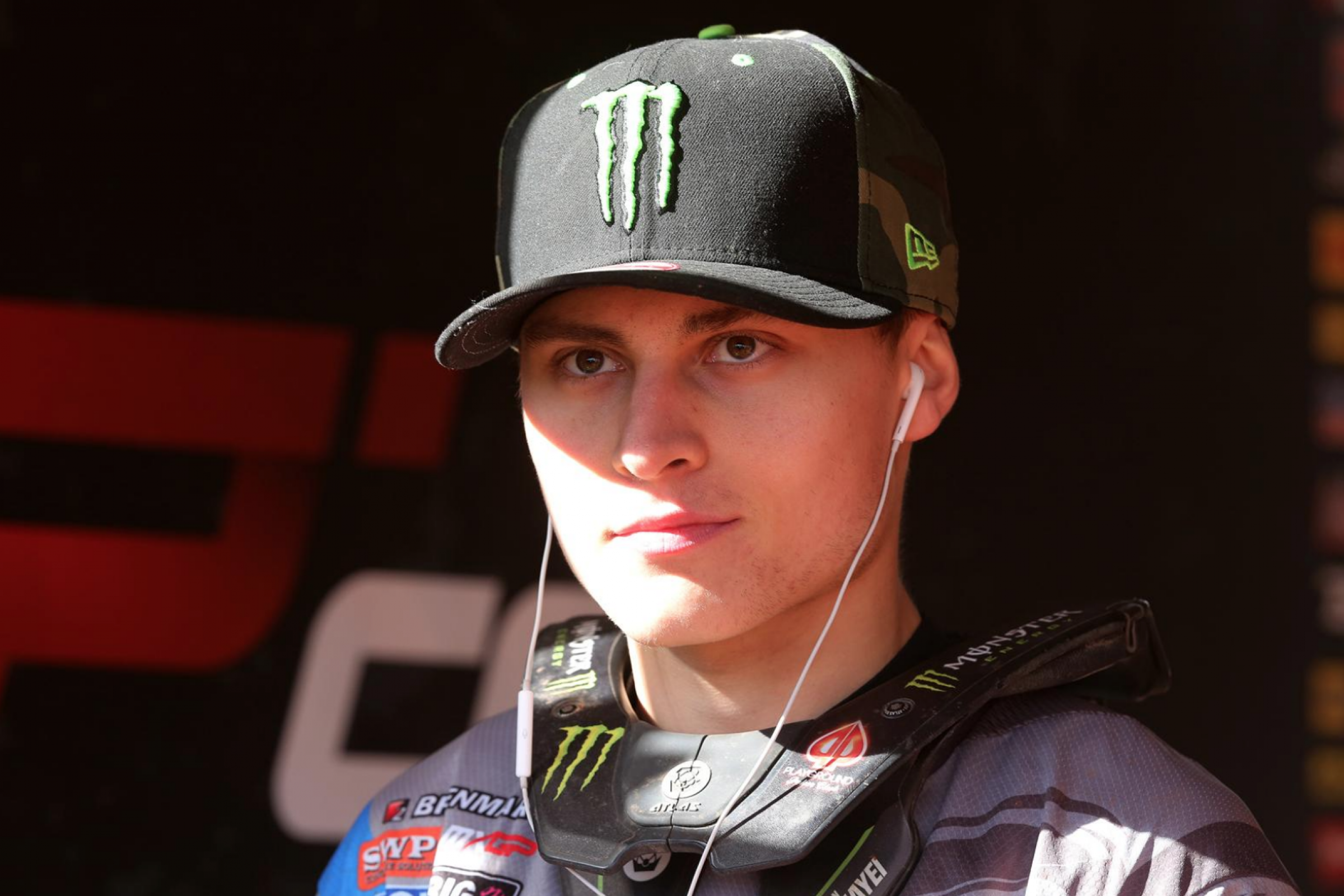 Darian Sanayei To Undergo Knee Surgery