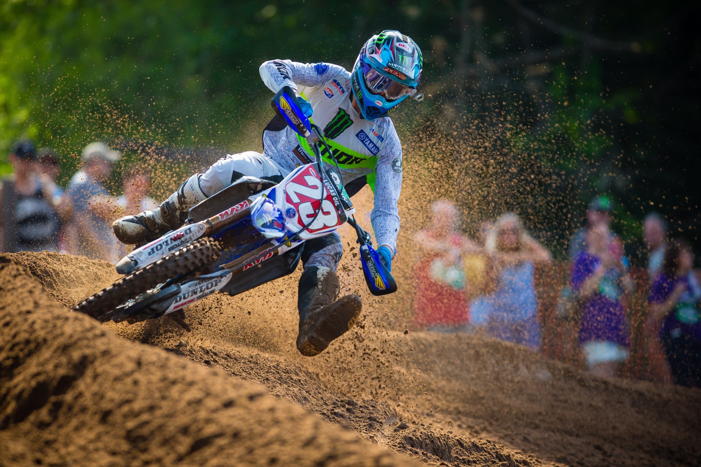Watch Southwick Qualifying and Motos Live