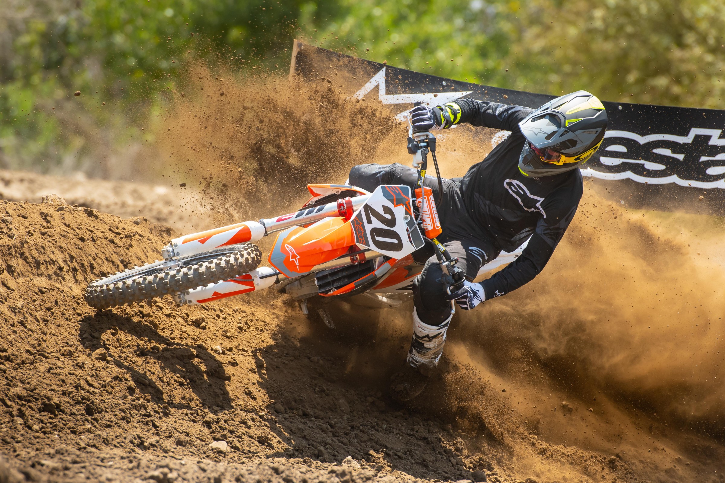 AStarsHelmetIntro-July18-Cudby-003