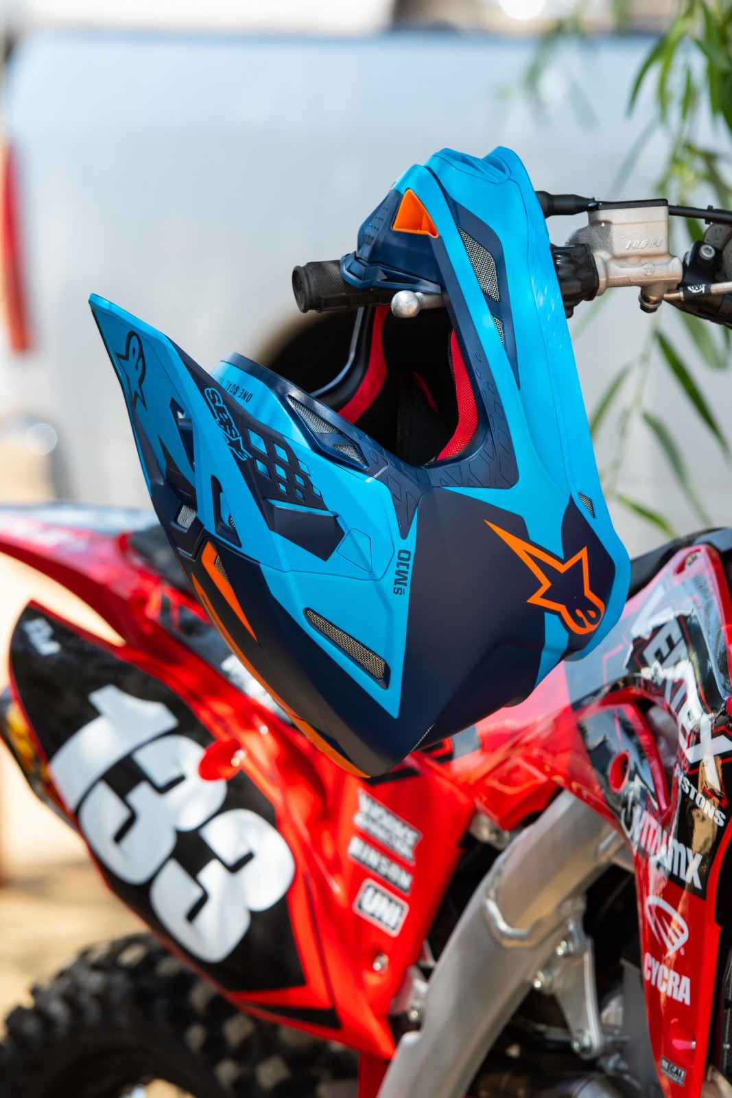 AStarsHelmetIntro-July18-Cudby-050