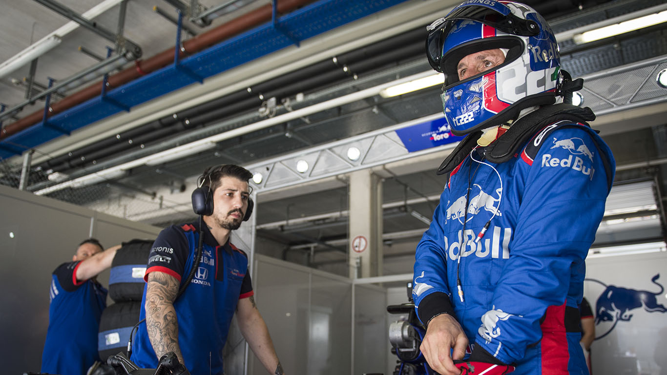 Watch: Antonio Cairoli Drive A Formula One Car