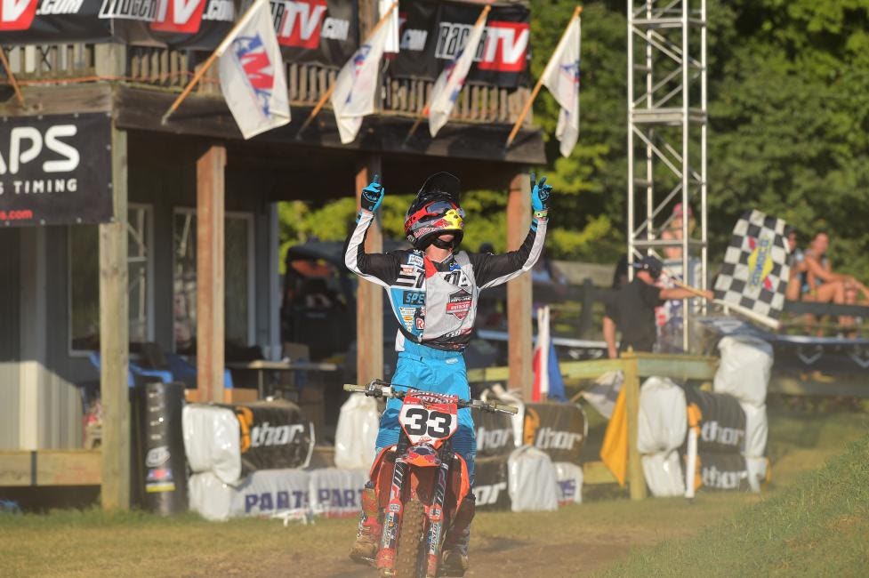 Race Report: Loretta Lynn's, Friday
